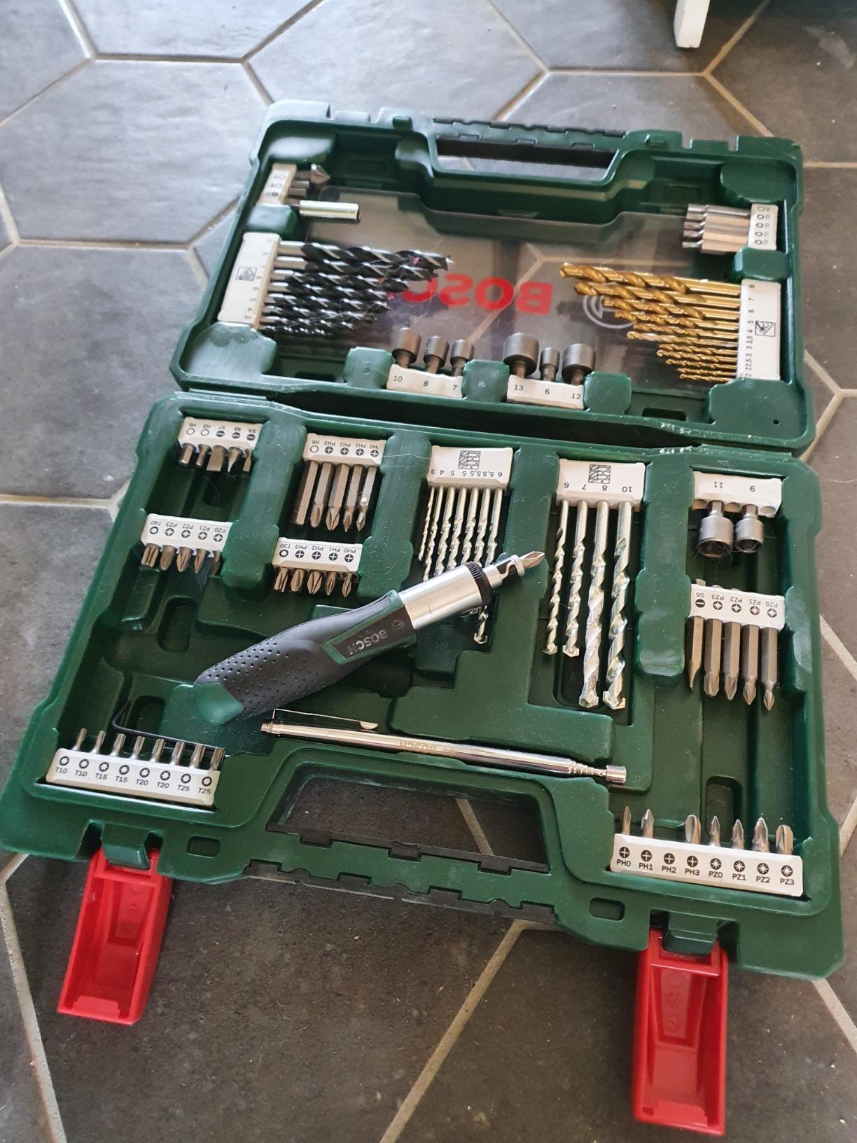 Bosch V-Line coffret forets embouts 91 pièces titane