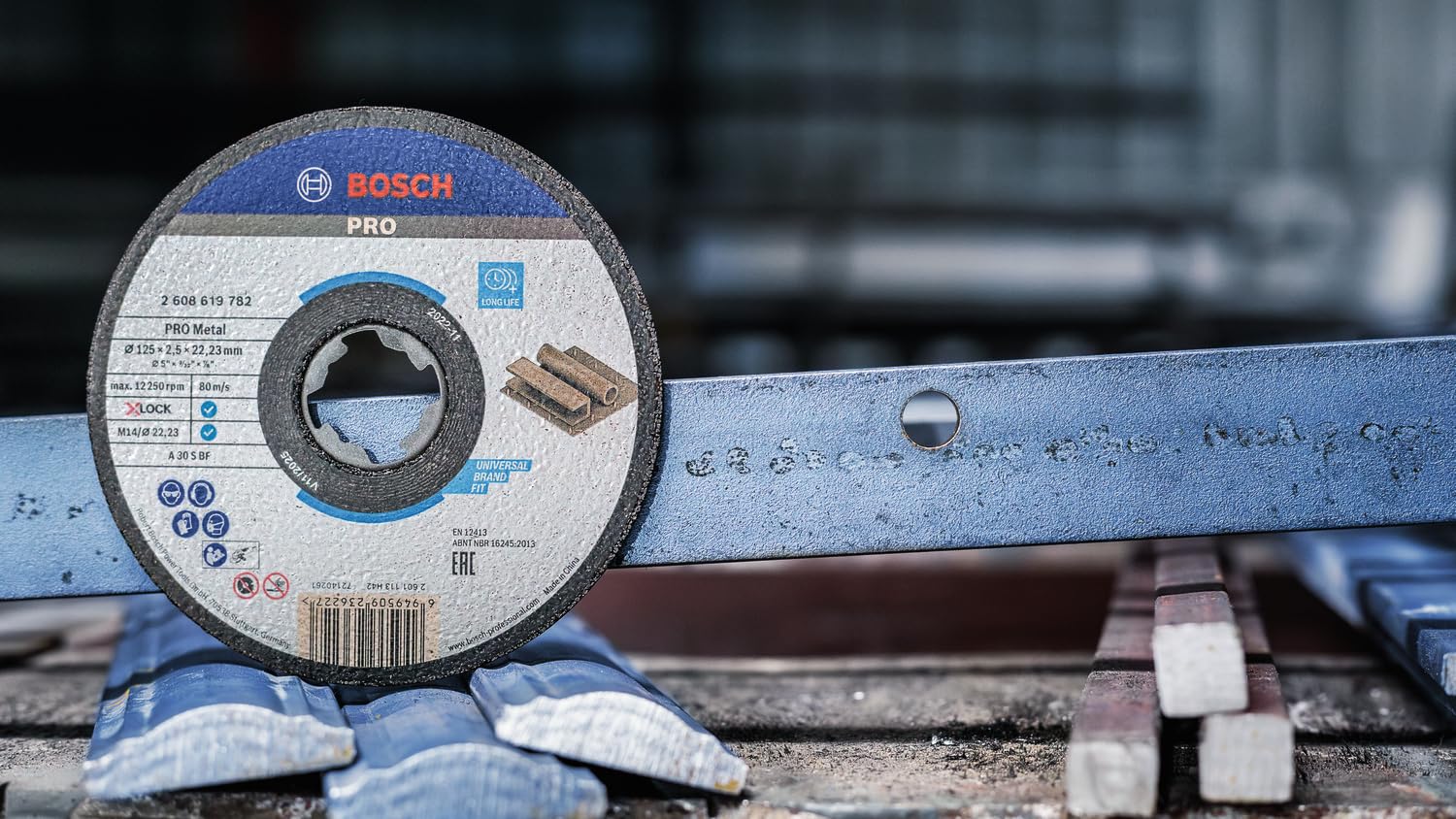 Bosch PRO Disque À Tronçonner Métal 125 mm X-Lock