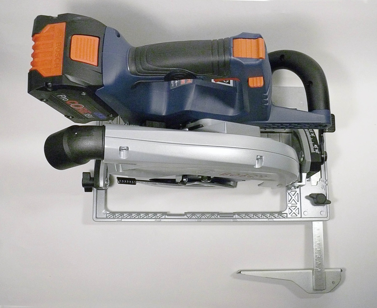 Bosch BITURBO GKS 18V-68 GC scie circulaire 2x5,5 Ah rail