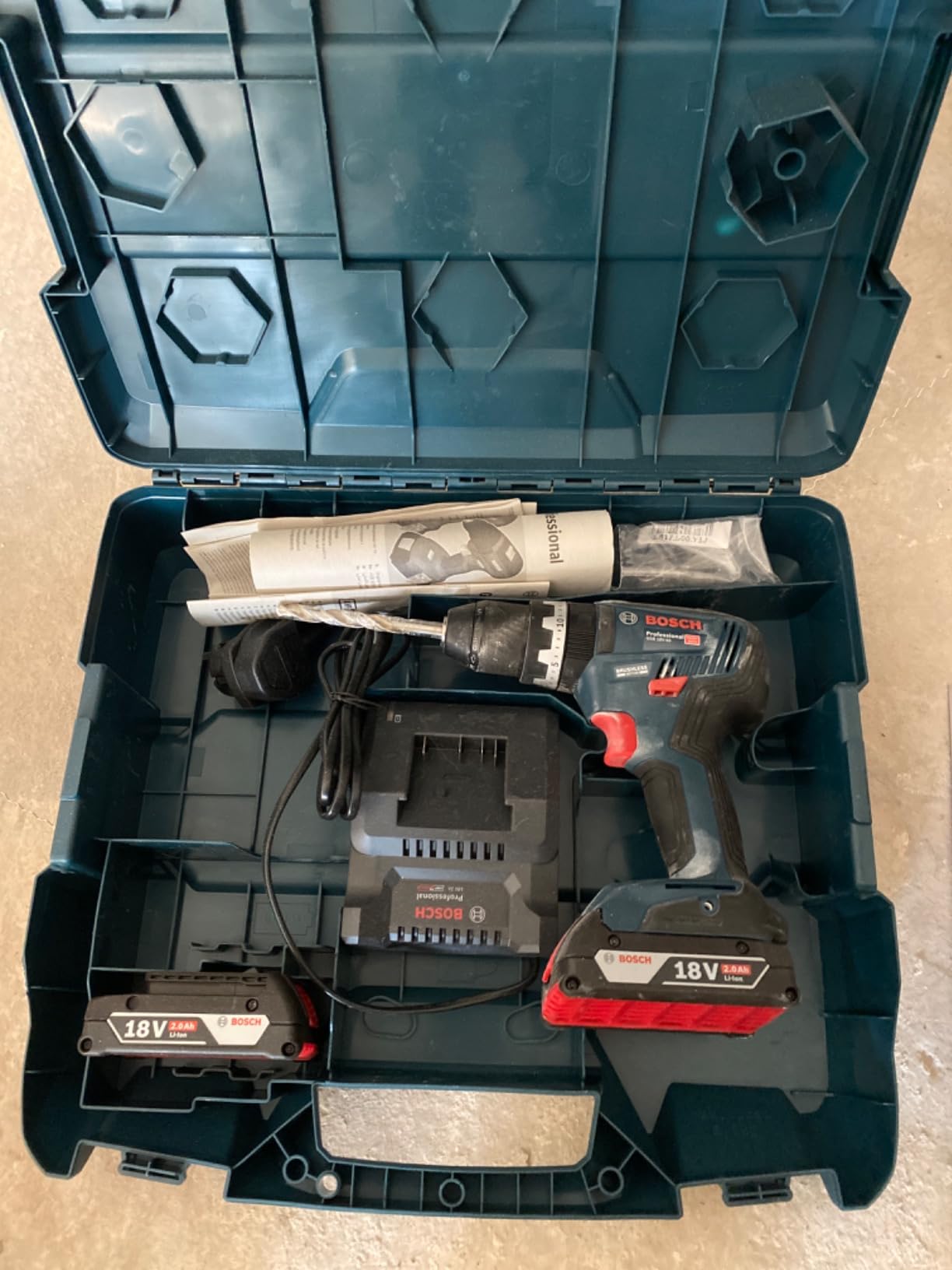 Bosch GSB 18V-55 perceuse percussion 18V 55 Nm kit 2 batteries