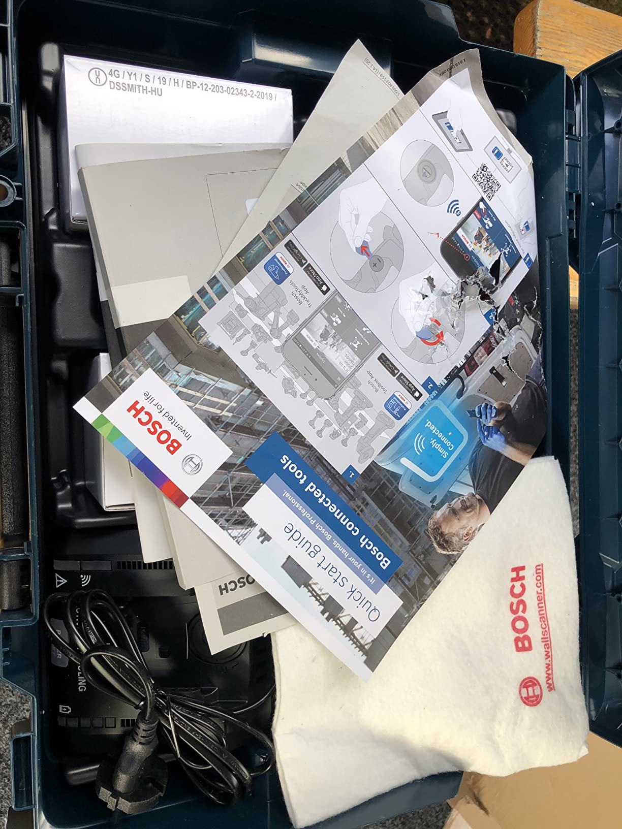 Bosch GWX 18V-15 C Meuleuse 125 mm 2x8Ah L-BOXX