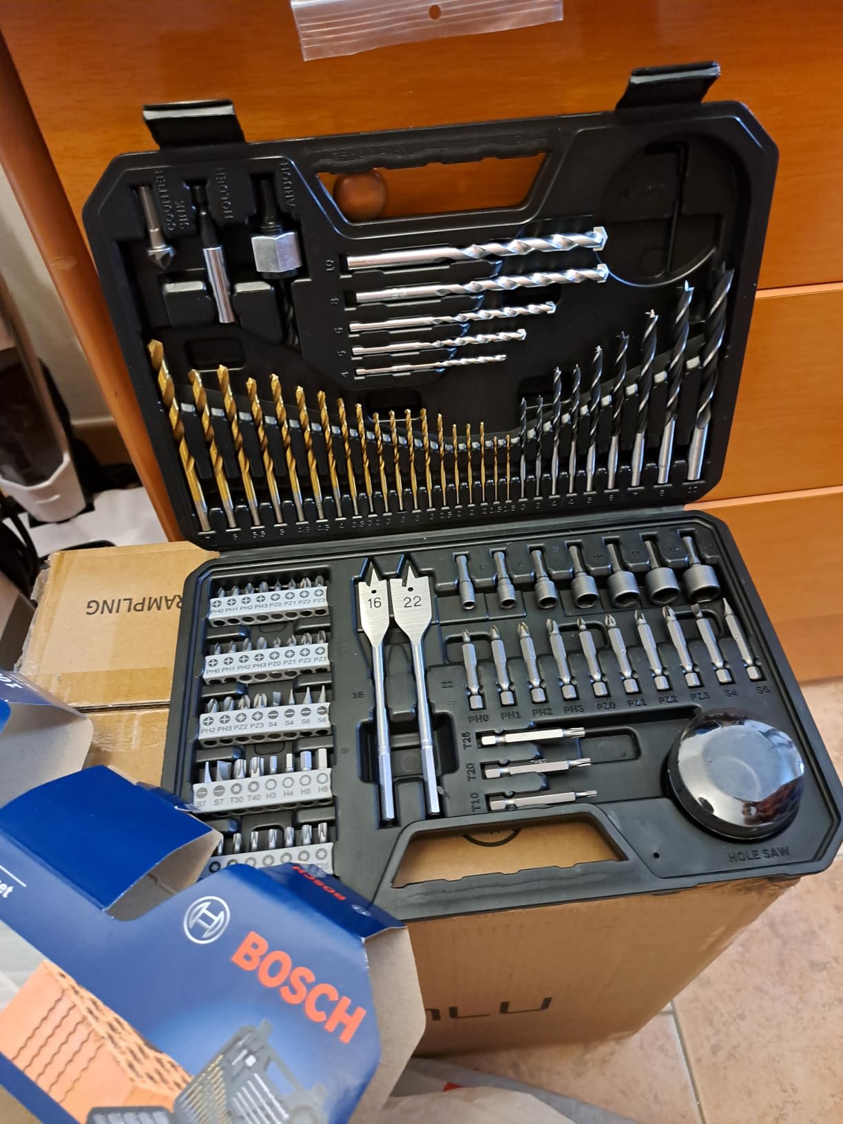 Bosch Professional coffret forets embouts 103 pièces