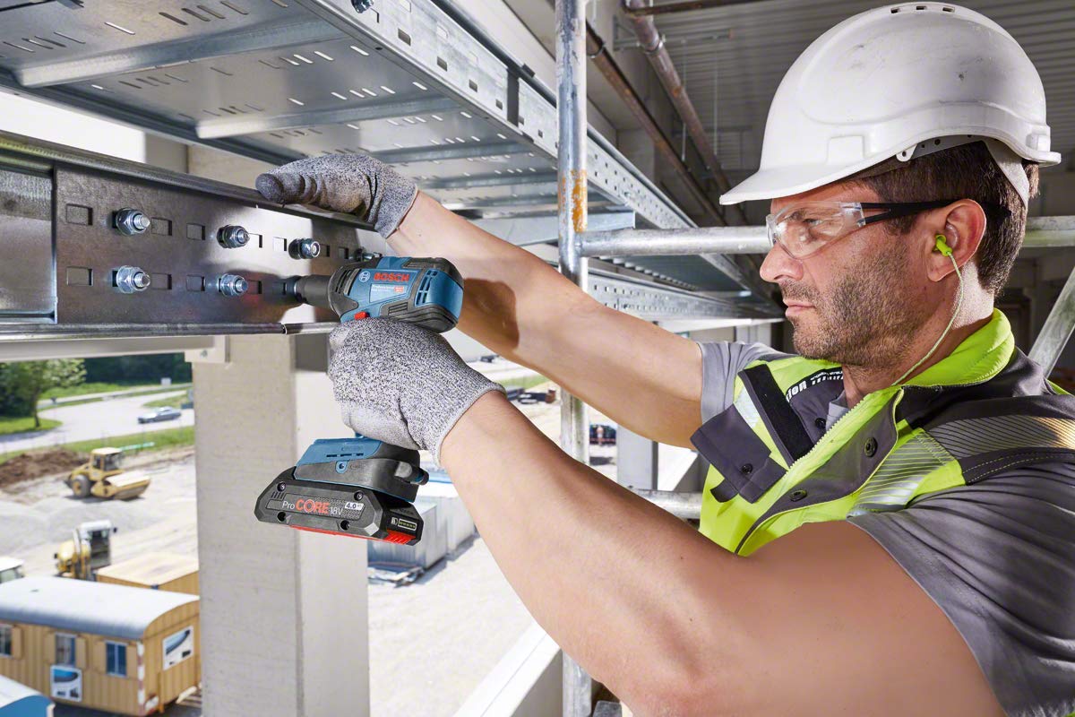 Bosch GDS 18V-200 C boulonneuse 200 Nm L-Boxx nue