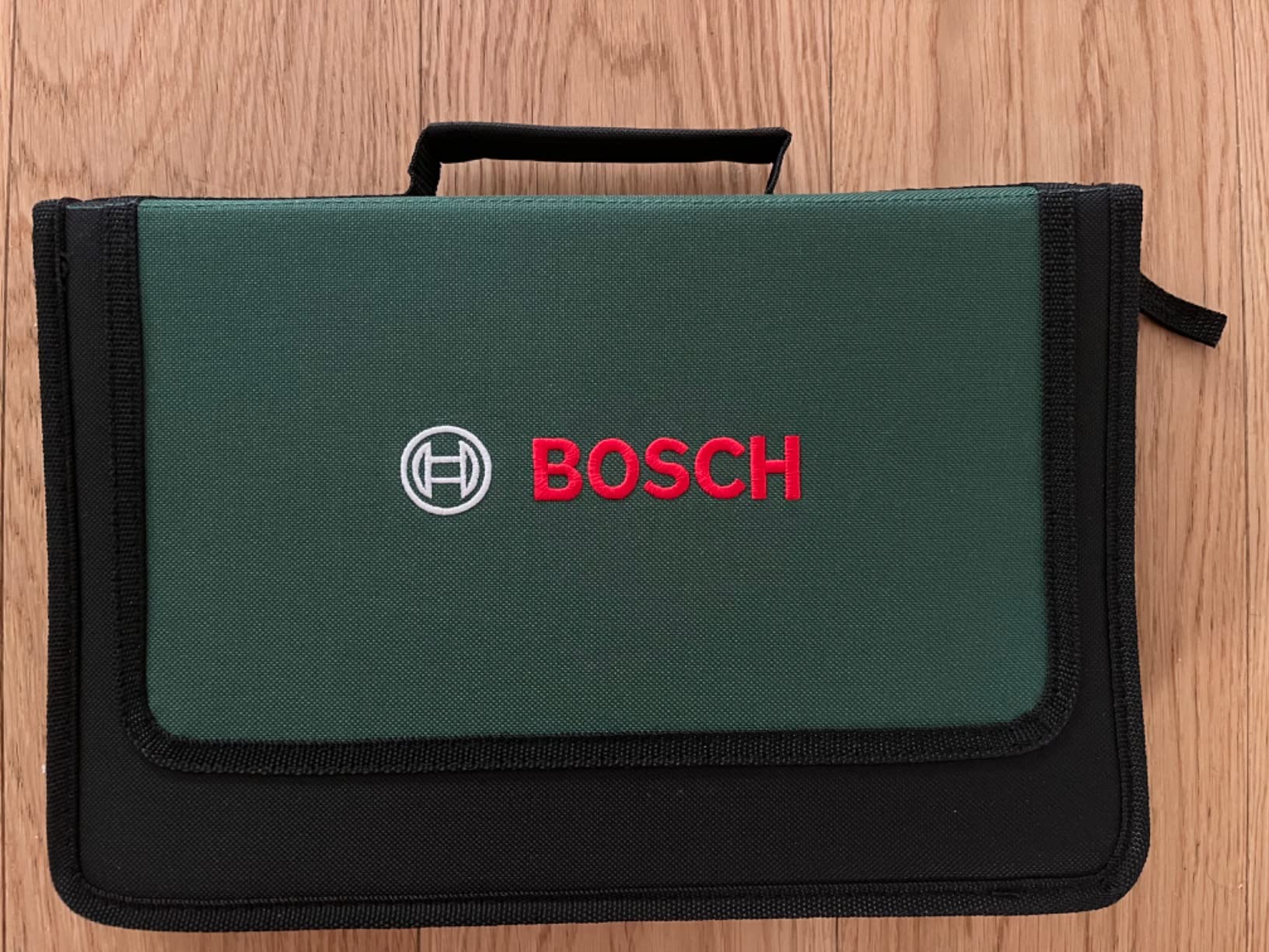 Bosch Universal set 25 outils à main marteau pince sac tissu