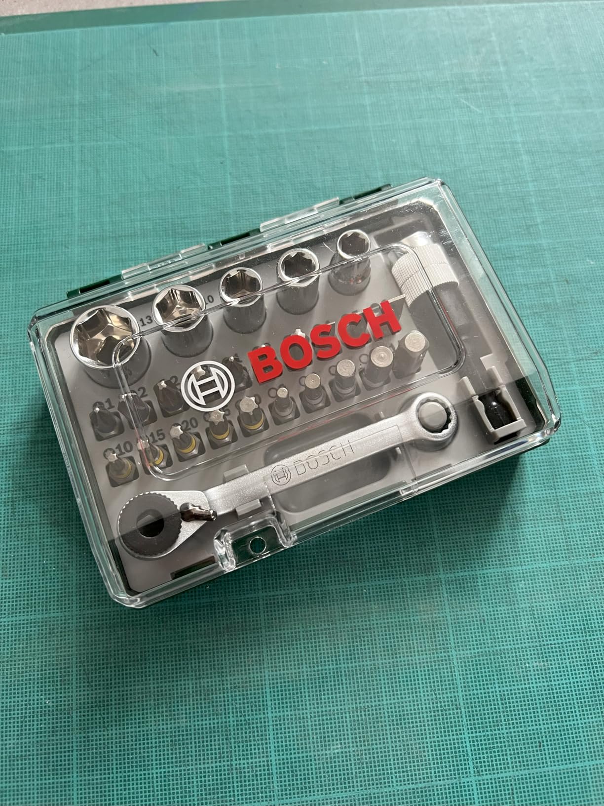 Bosch 2607017160 coffret cliquet 27 pièces code couleur