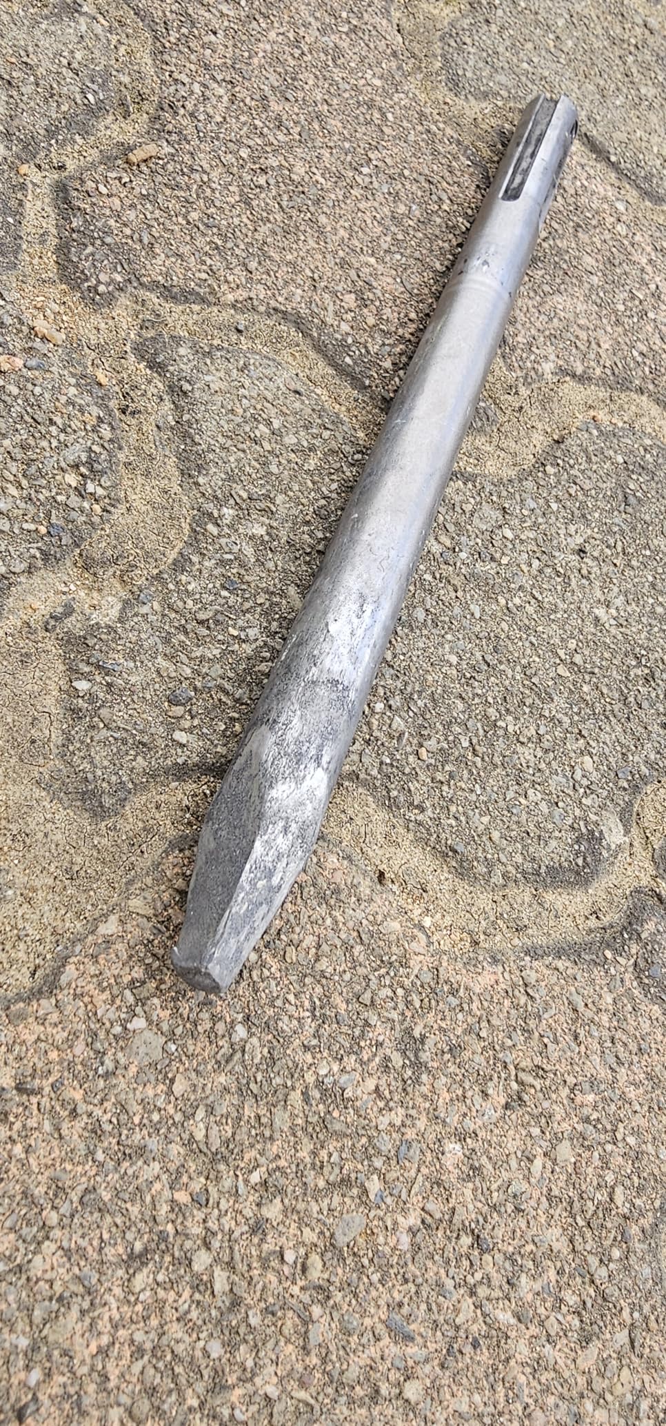 Bosch Burins PRO SDS max-4C burin pointu 600 mm lot 5 béton