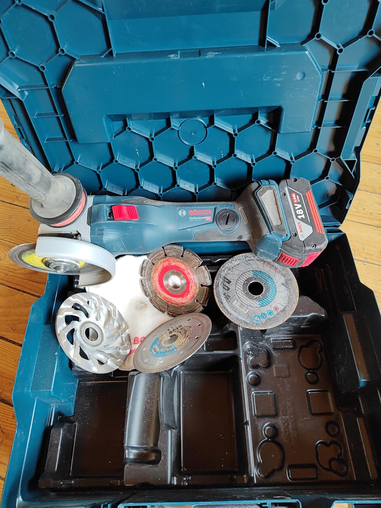 Bosch GWS 18V-15 SC meuleuse angulaire 18V BITURBO L-BOXX