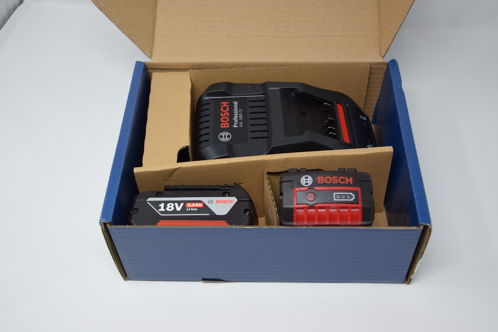 Bosch GBA 18V Starter-Set 2 Batteries 5.0Ah + Chargeur