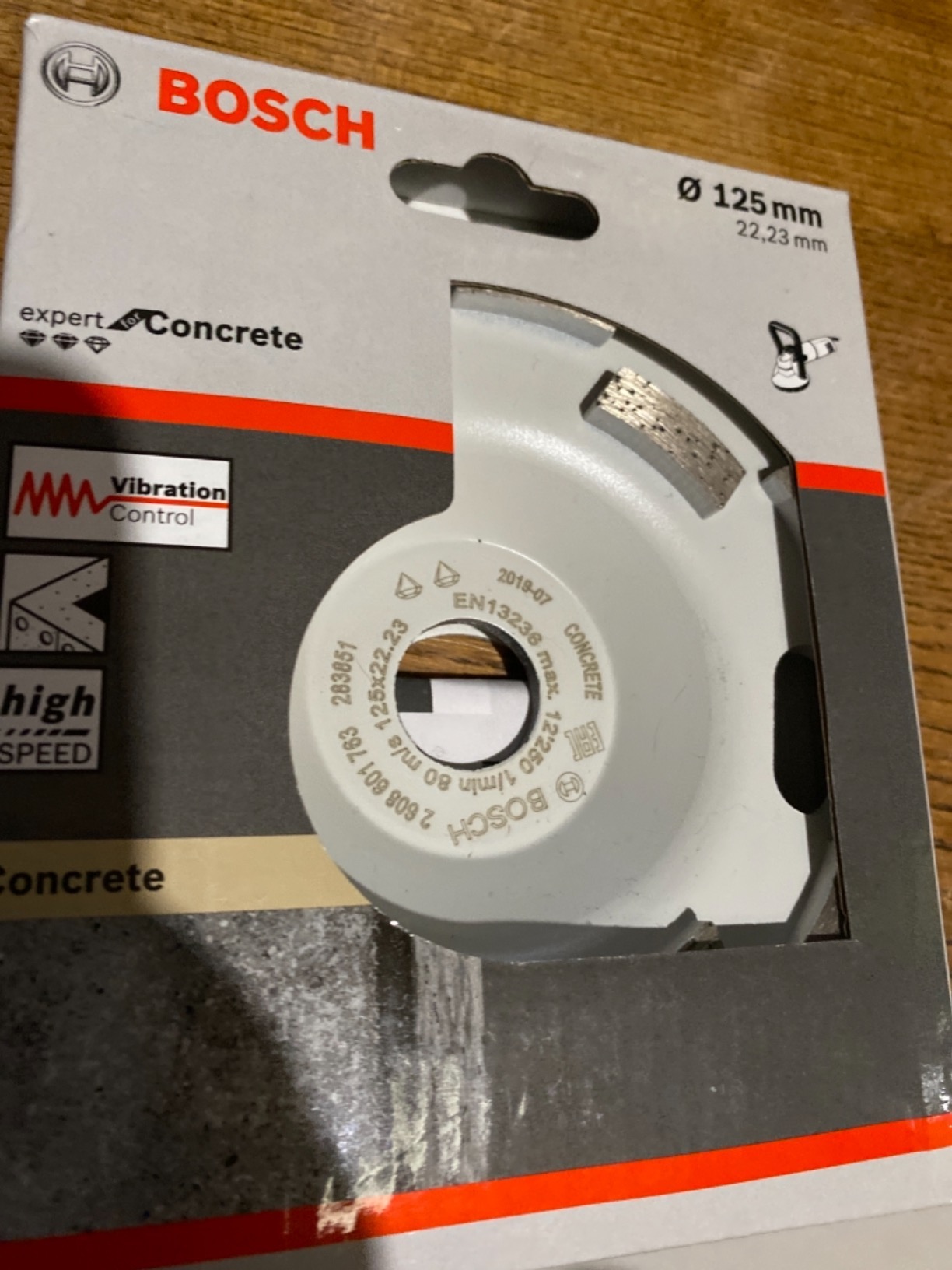 Bosch PRO Concrete Meule assiette 125mm béton