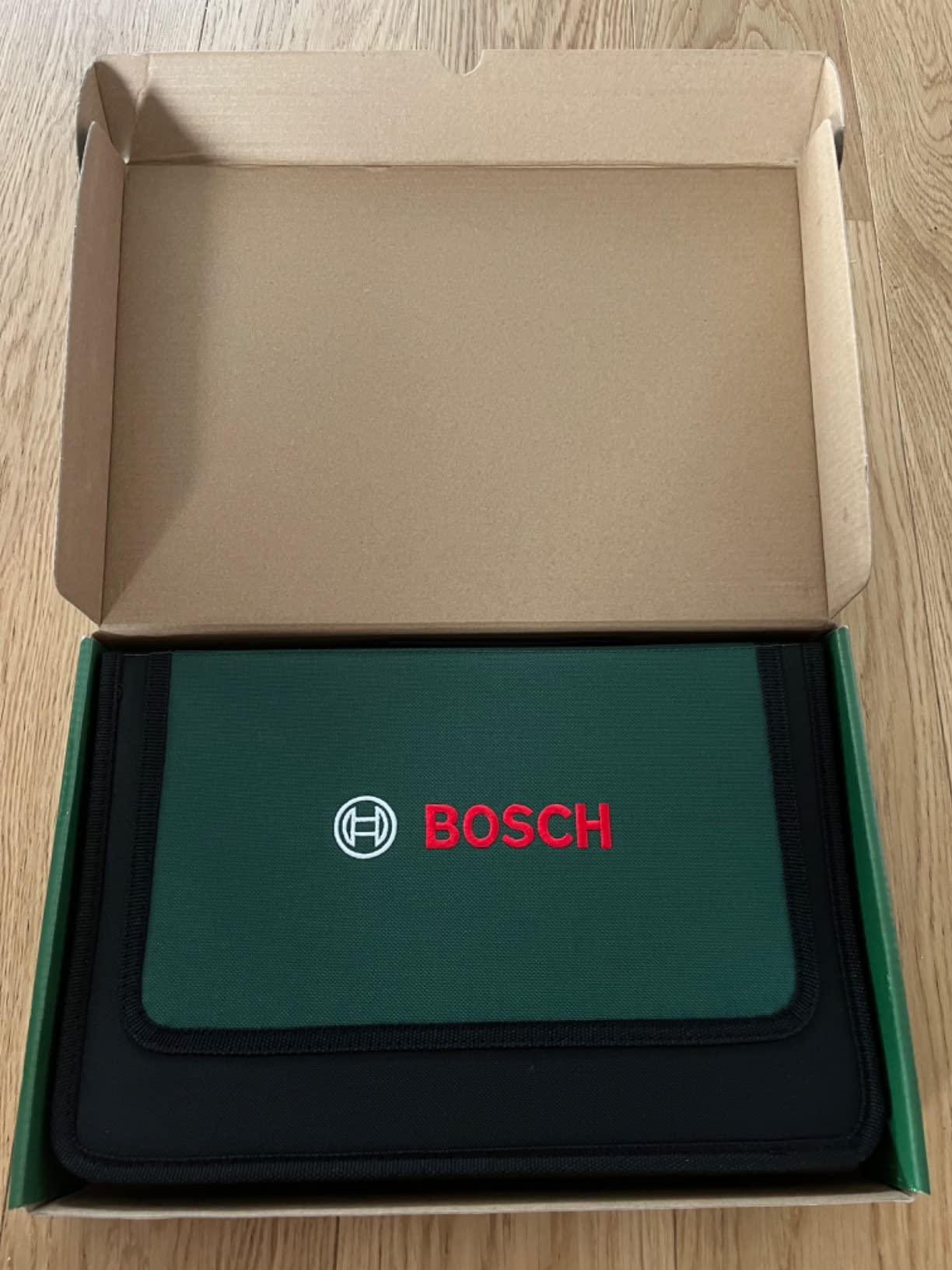 Bosch Universal set 25 outils à main marteau pince sac tissu