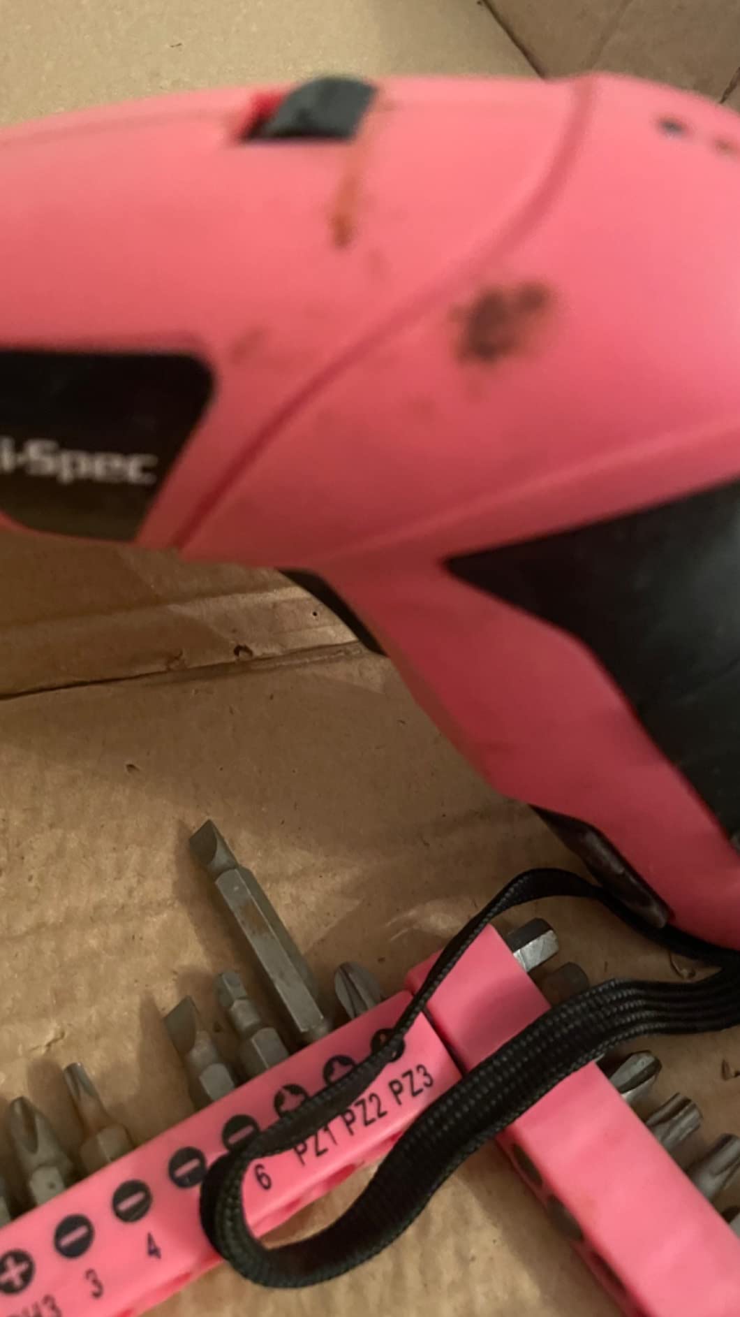 Hi-Spec Tournevis Électrique 3,6V Rose 27 Pièces Sans Fil