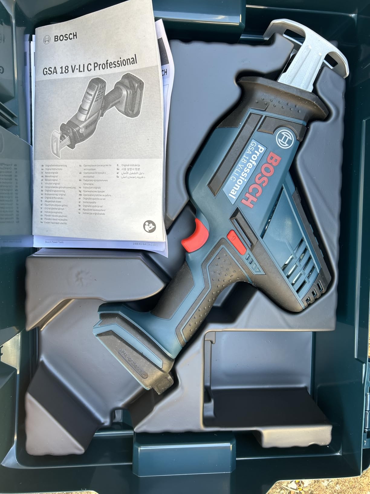 Bosch GSA 18 V-LI C scie sabre 18V L-BOXX 3 lames