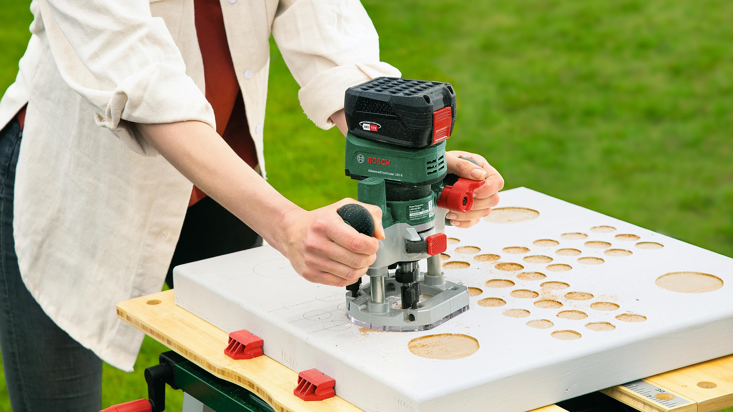 Bosch coffret 6 fraises carbure bois queue 6 mm défonceuse