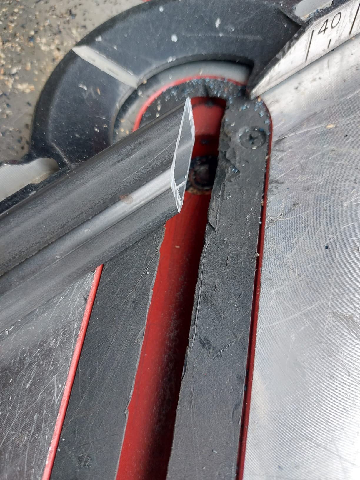 Bosch EXPERT Steel lame scie circulaire 210x30 mm 48 dents acier