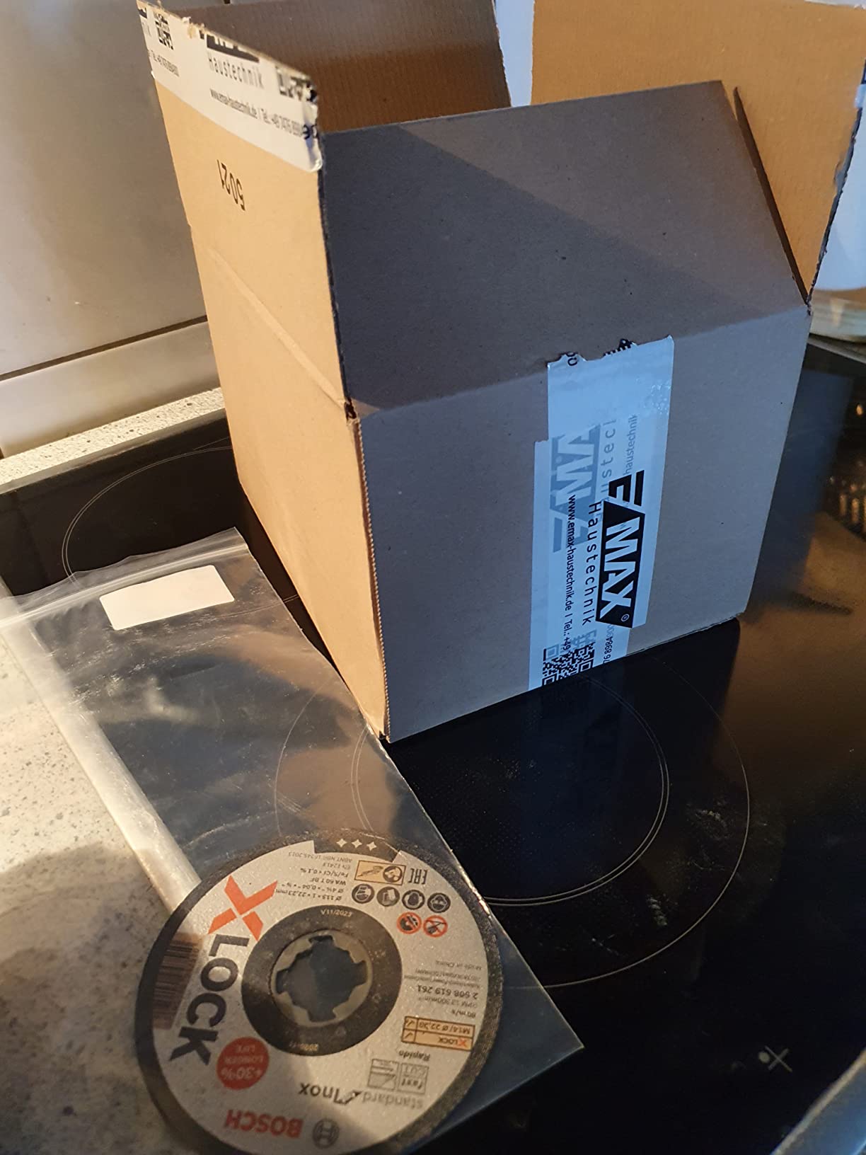 Bosch Standard Inox disque à tronçonner 115 mm X-LOCK