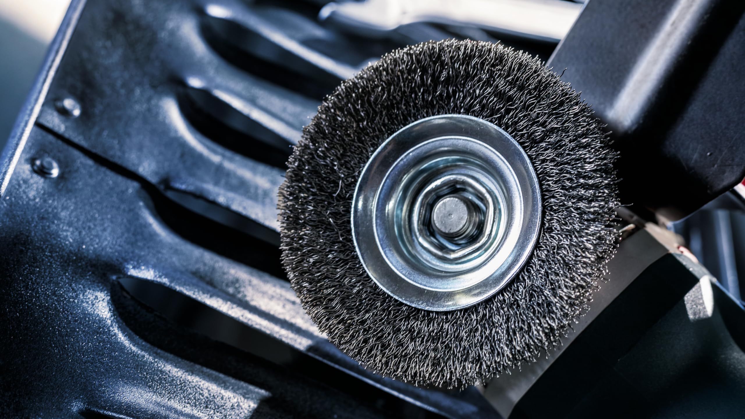 Bosch PRO Steel Brosse conique M14 Ø115 mm acier