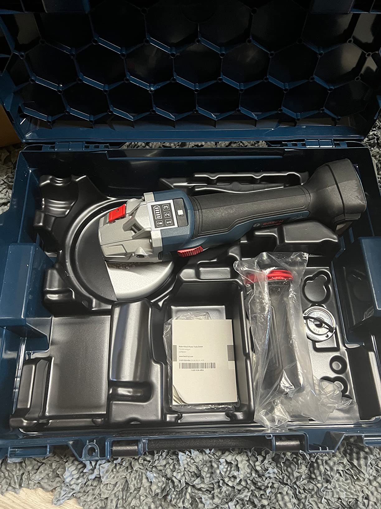 Bosch GWS 18V-10 SC meuleuse d’angle 125mm L-Boxx sans batterie