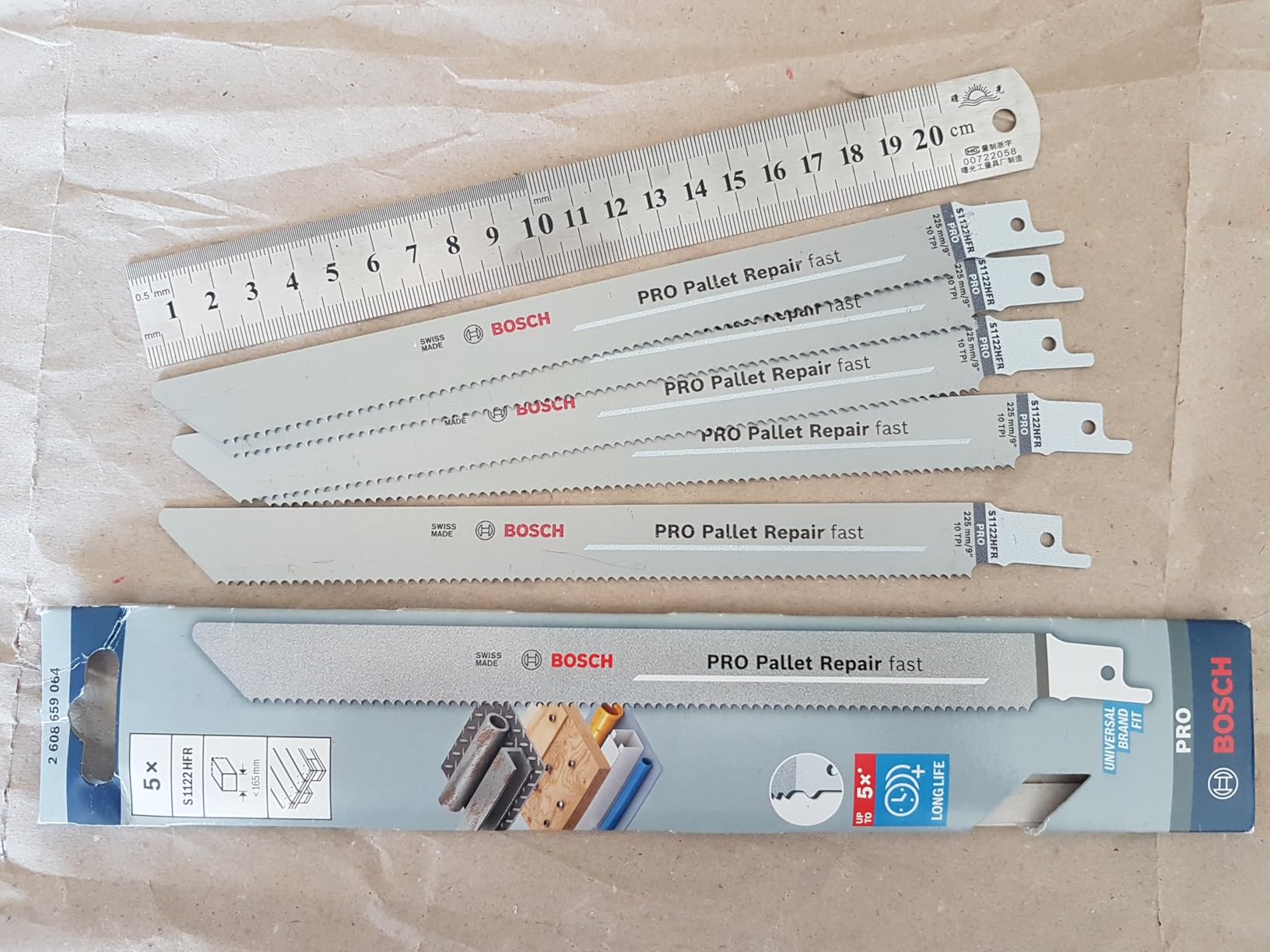 Bosch S1022HFR lame scie sabre 200mm x5 palettes