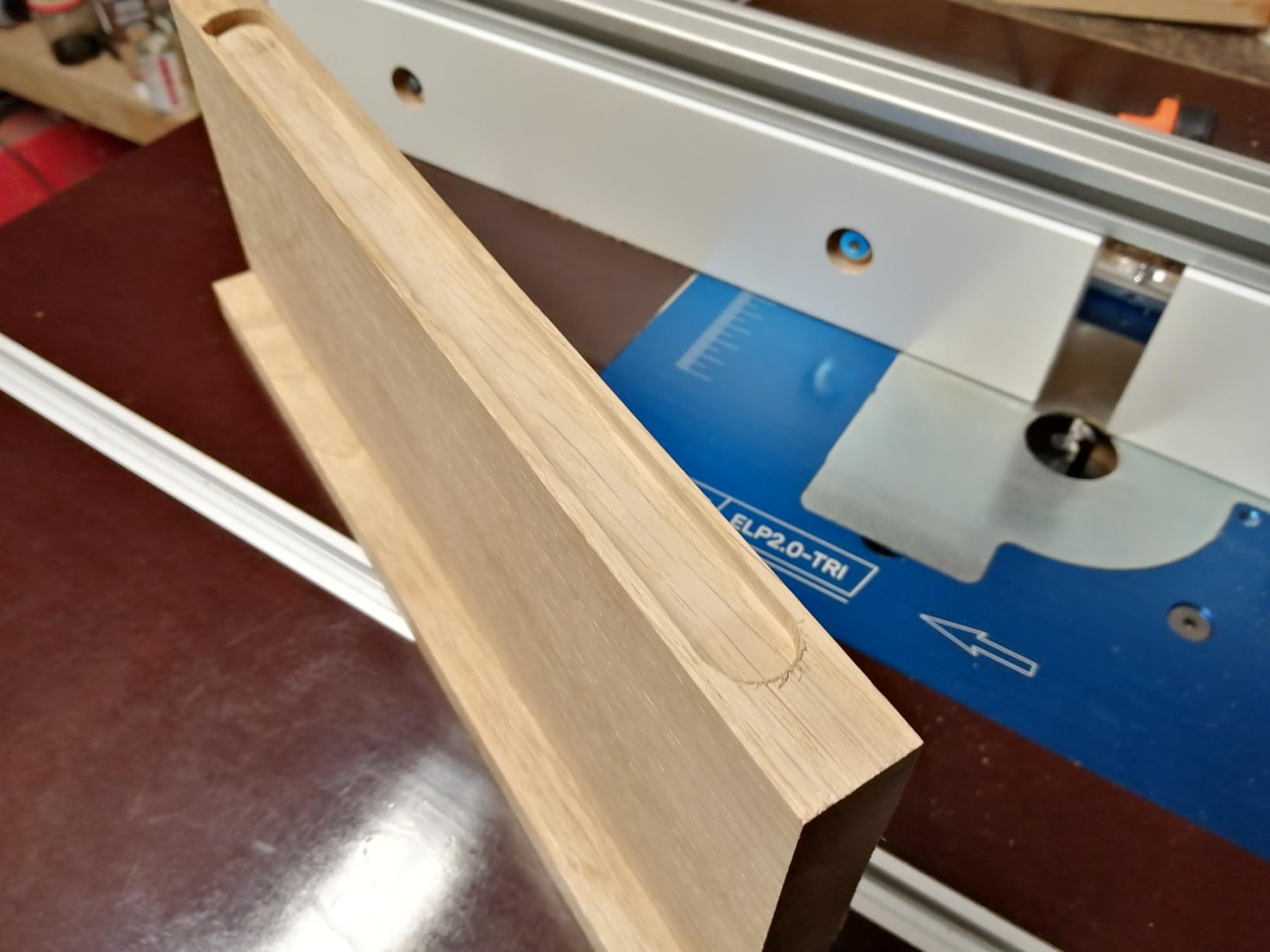 Bosch PRO fraise à rainurer droite Ø25 mm queue 8 mm bois