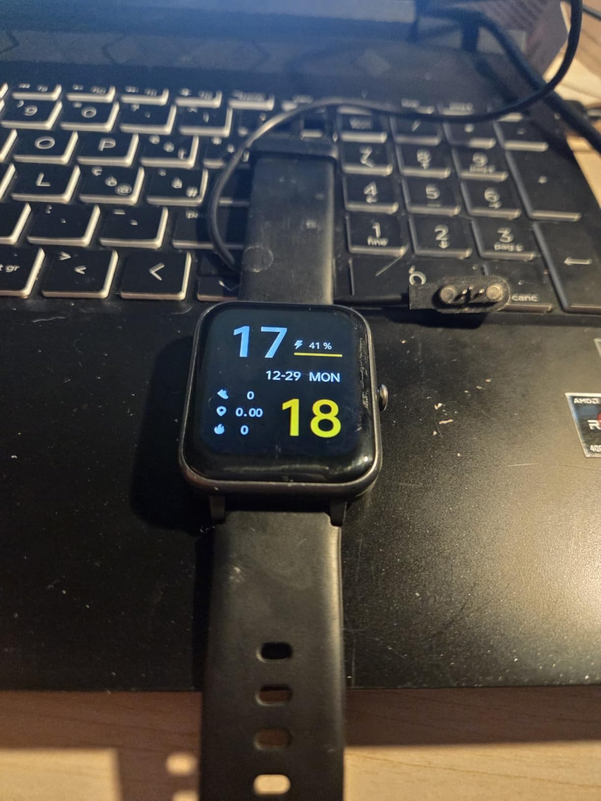 GRV montre connectée sport noire cardio GPS