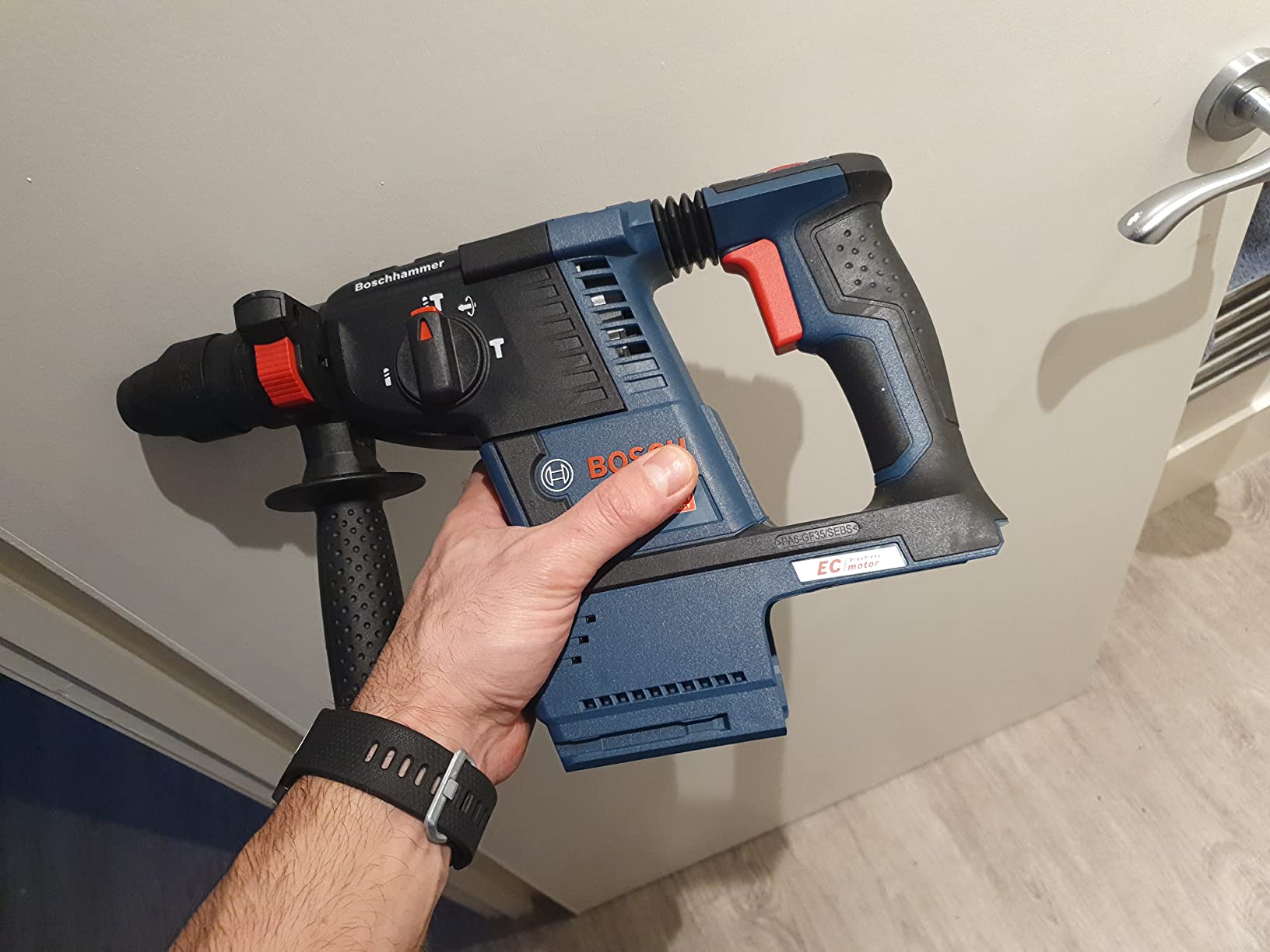 Bosch GBH 18V-26 F Perforateur Sans-fil SDS plus L-BOXX
