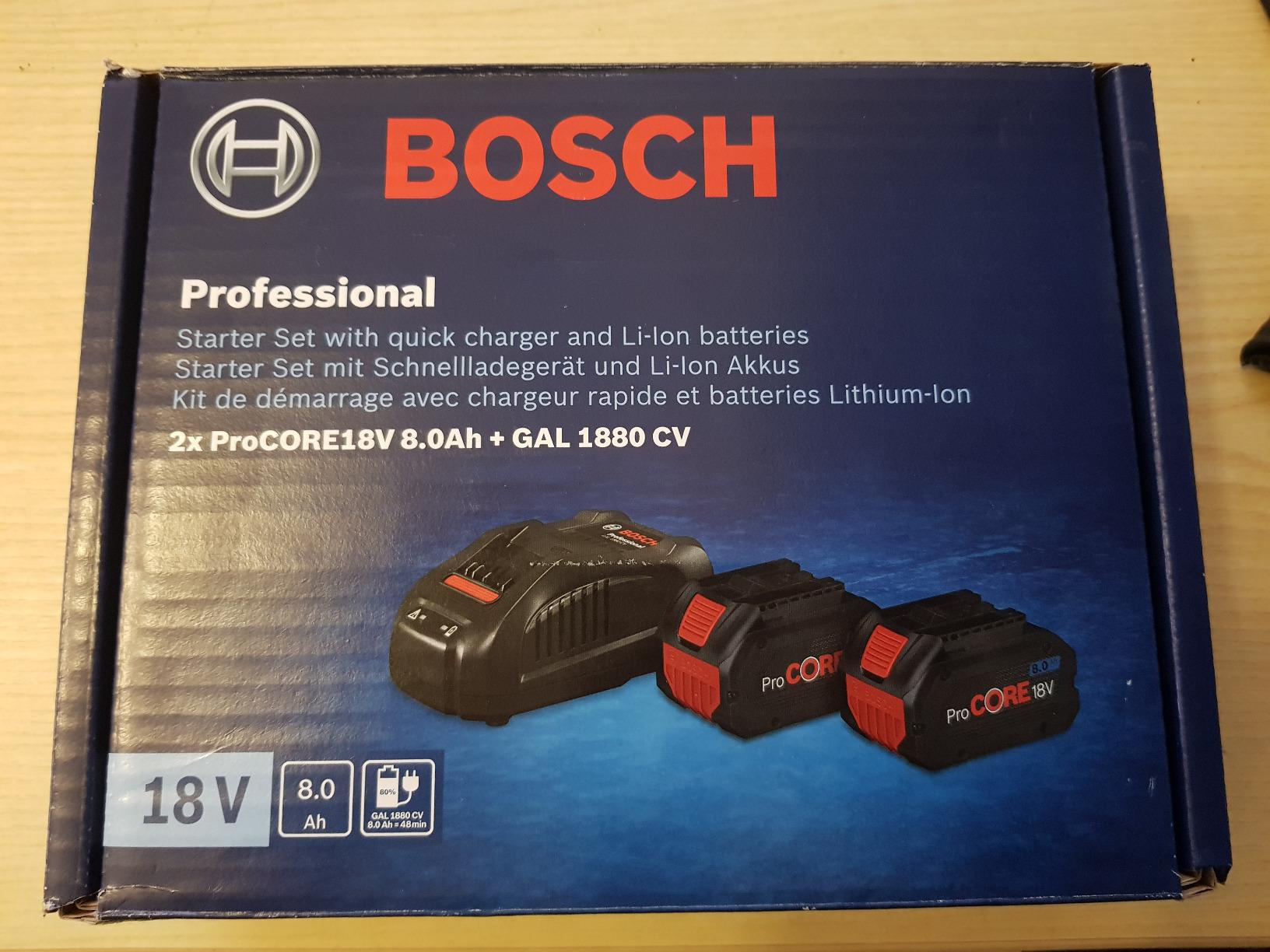 Bosch ProCORE18V set 2 batteries 8.0Ah + GAL 1880 CV