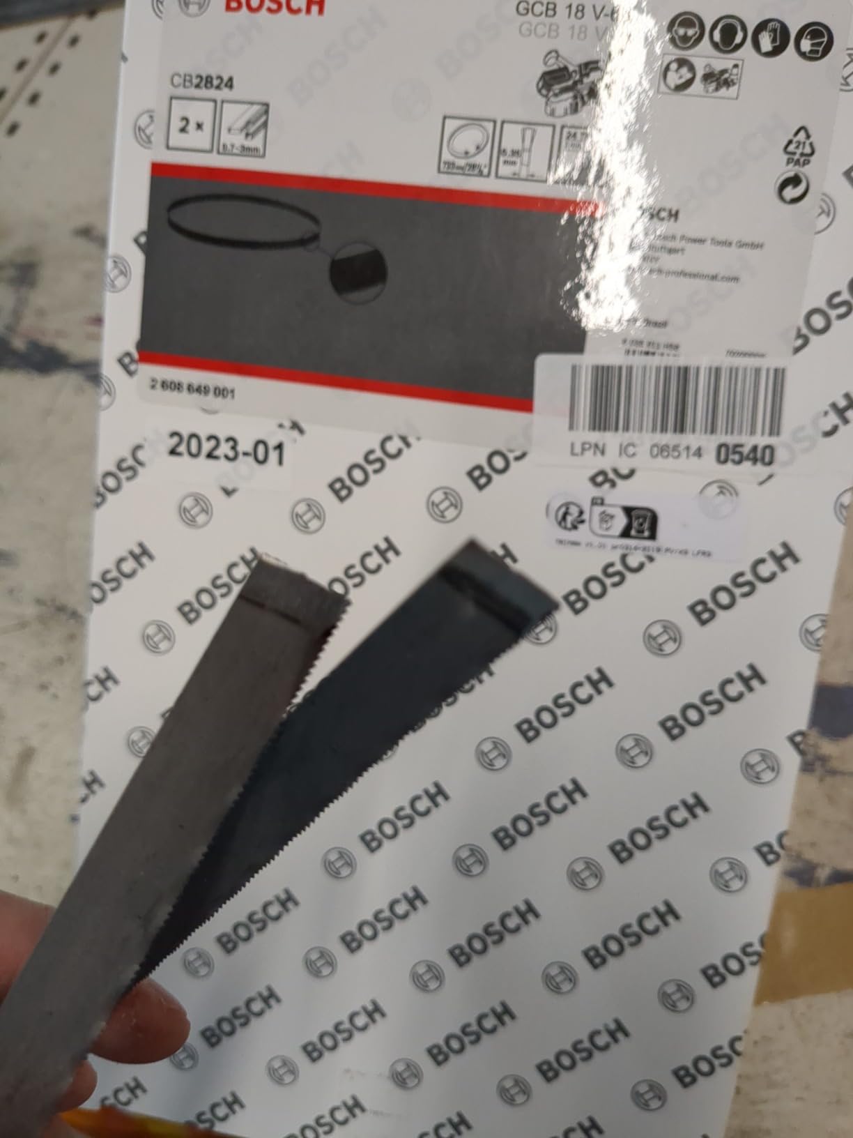 Bosch PRO CB281418 lame scie à ruban métal 18 TPI 2 pcs
