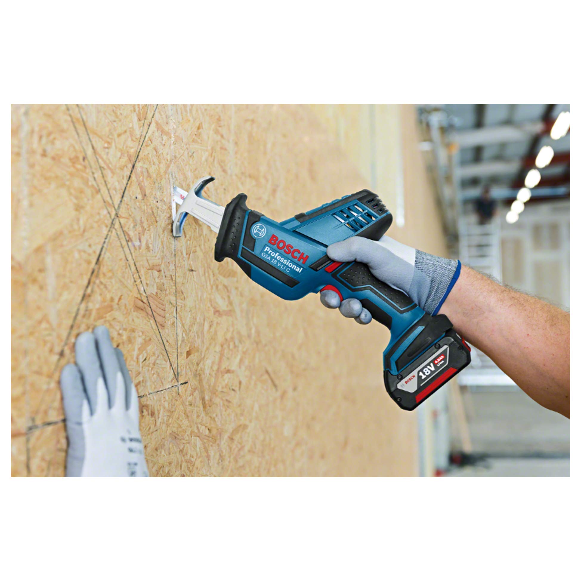 Bosch GSA 18 V-LI C scie sabre 18V L-BOXX 3 lames