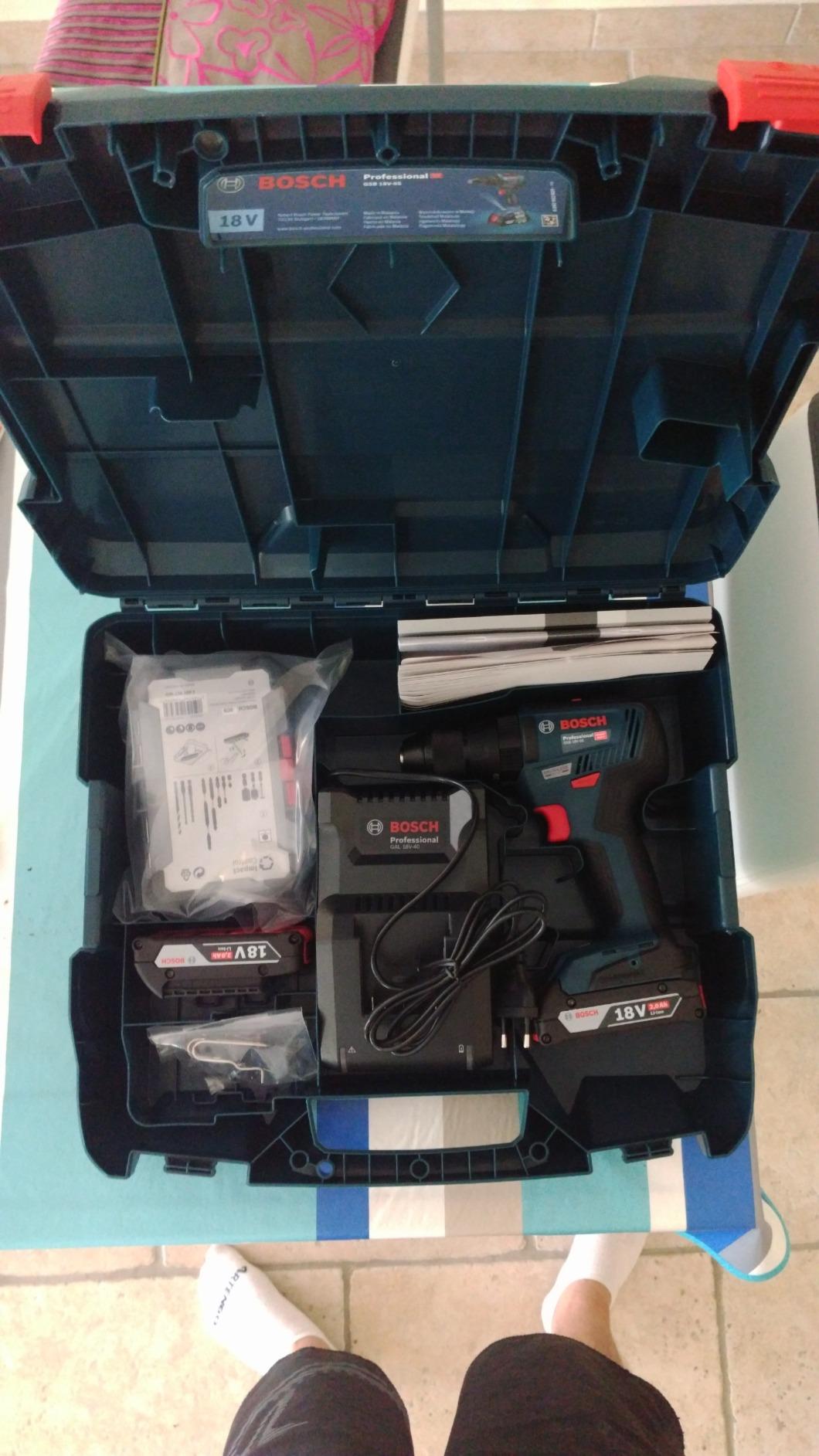 Bosch GSB 18V-55 perceuse visseuse 55 Nm 2 batteries