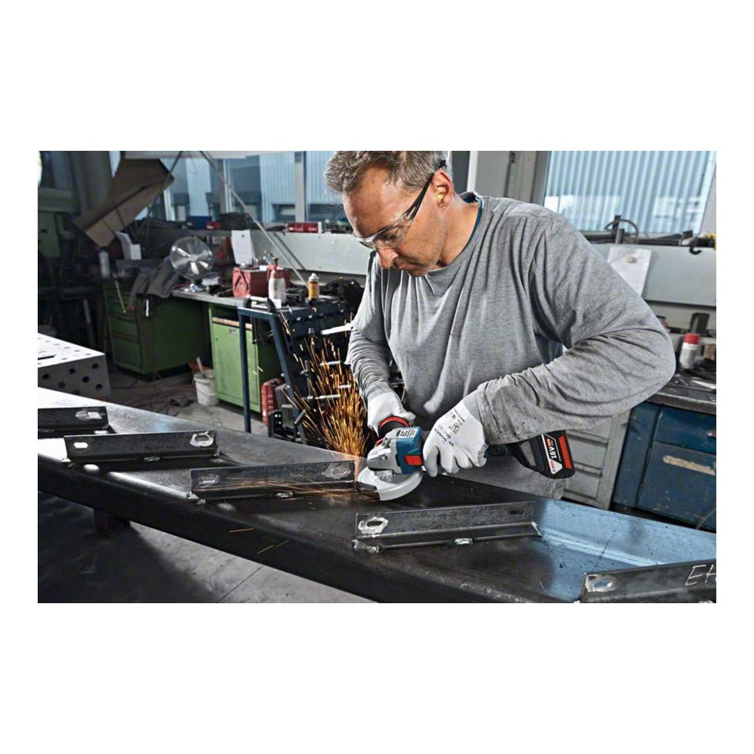 Bosch GWS 18V-10 C Meuleuse 125 mm sans batterie