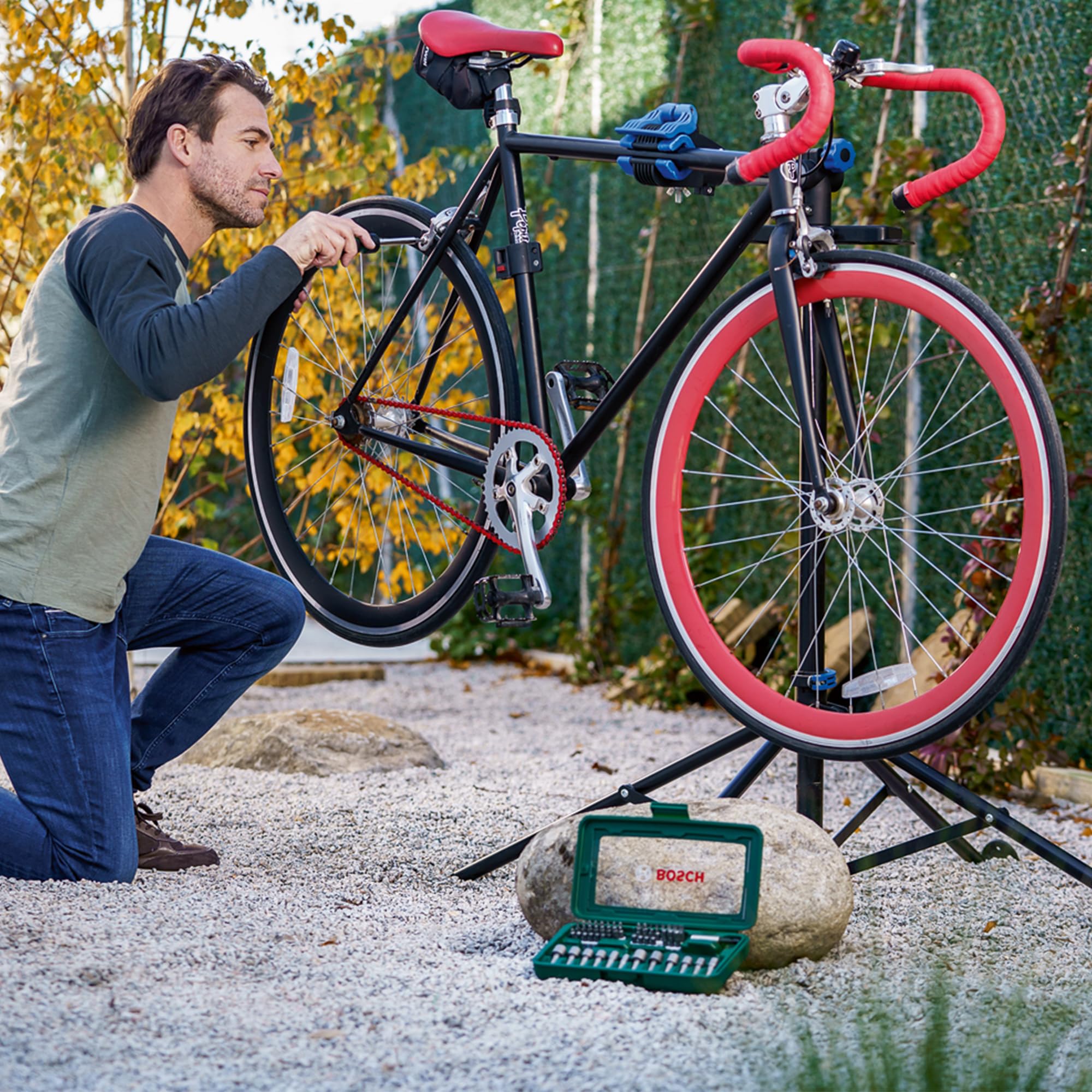 Bosch coffret vissage 46 pièces PH PZ Torx douilles