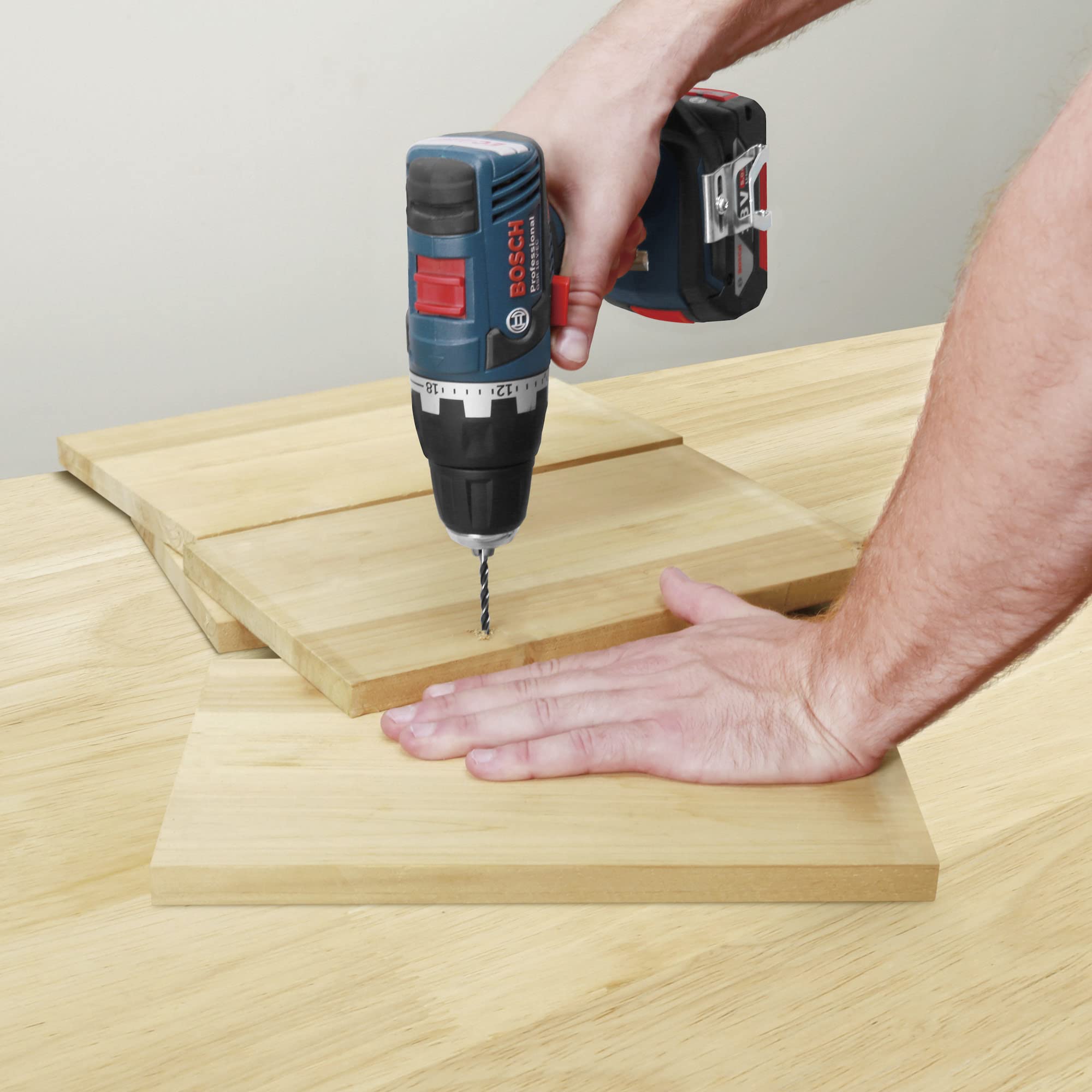 Bosch Professional coffret forets embouts 103 pièces