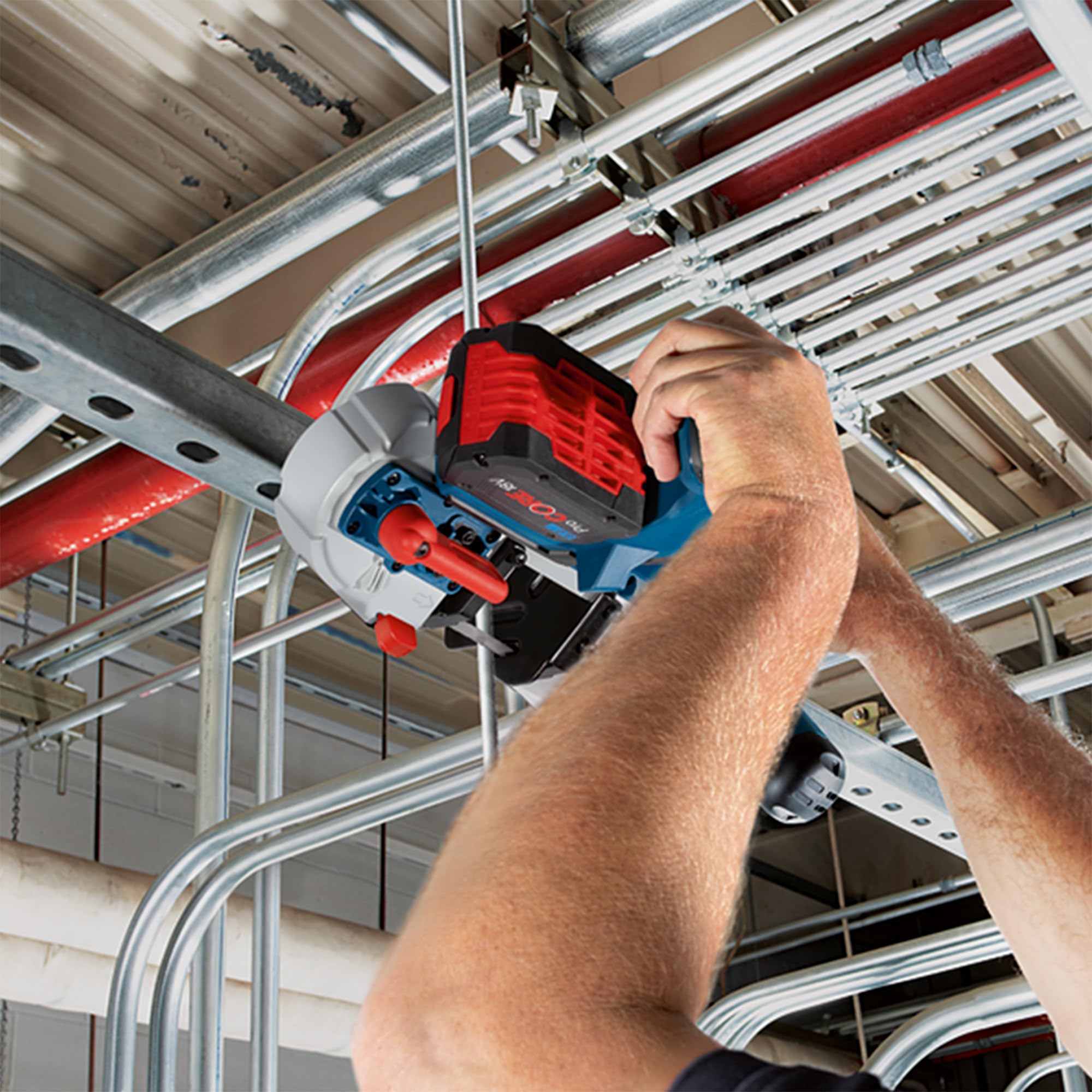 Bosch GCB 18V-63 scie à ruban 18V solo carton métal