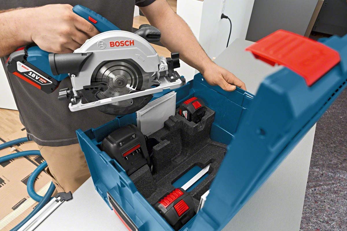 Bosch GKS 18V-57G scie circulaire 165 mm 18V 2x5,0 Ah