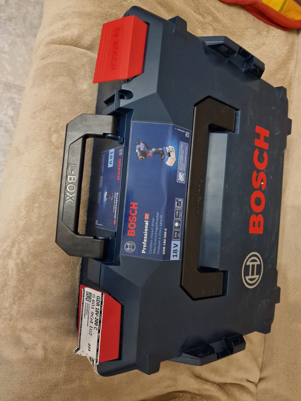 Bosch GDR 18V-200 C Visseuse à Chocs 18V Solo L-BOXX