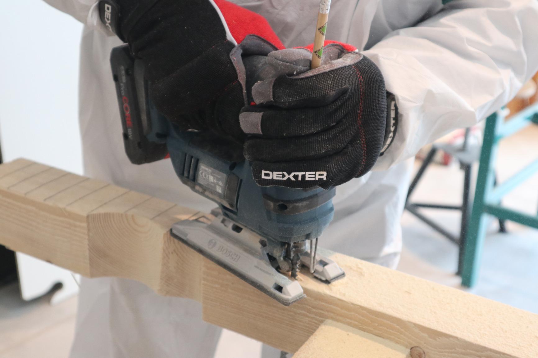 Bosch GST 18 V-LI B Scie Sauteuse Sans Fil 120 mm L-BOXX