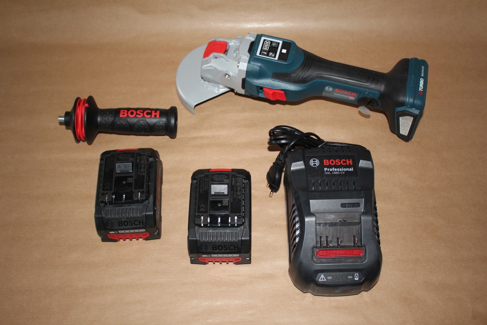 Bosch GWX 18V-15 SC meuleuse 125 mm X-LOCK 2x5,5Ah