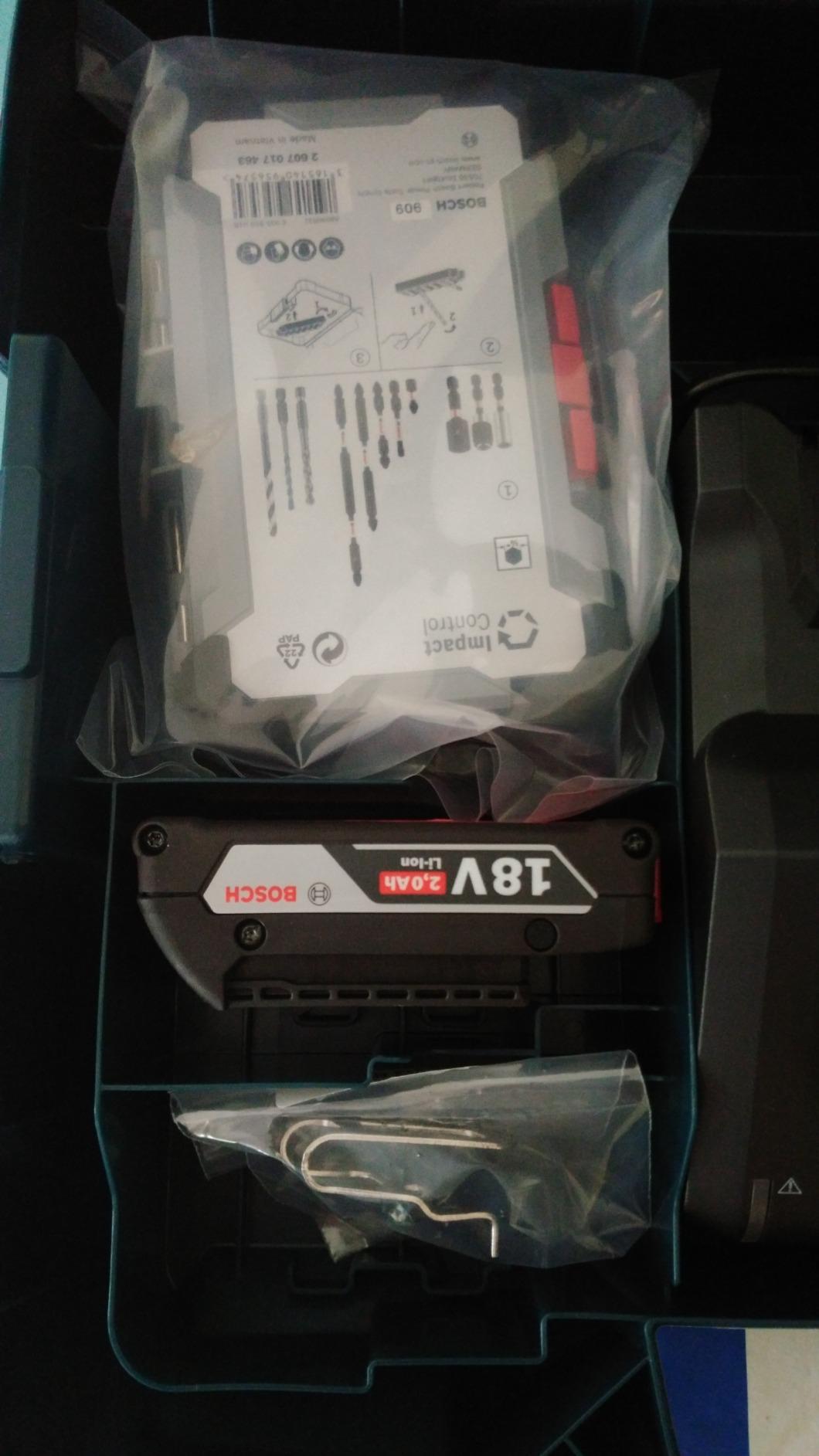 Bosch GSB 18V-55 perceuse visseuse 55 Nm 2 batteries