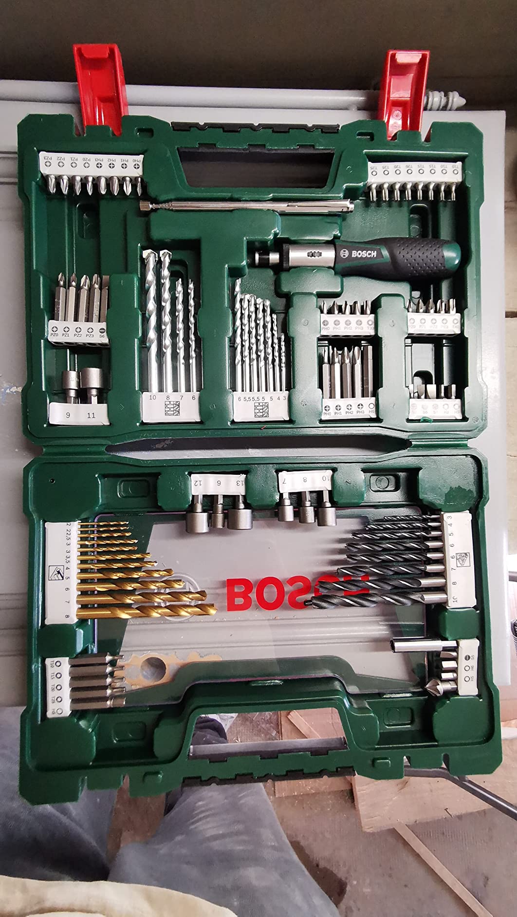 Bosch V-Line coffret forets embouts 91 pièces titane