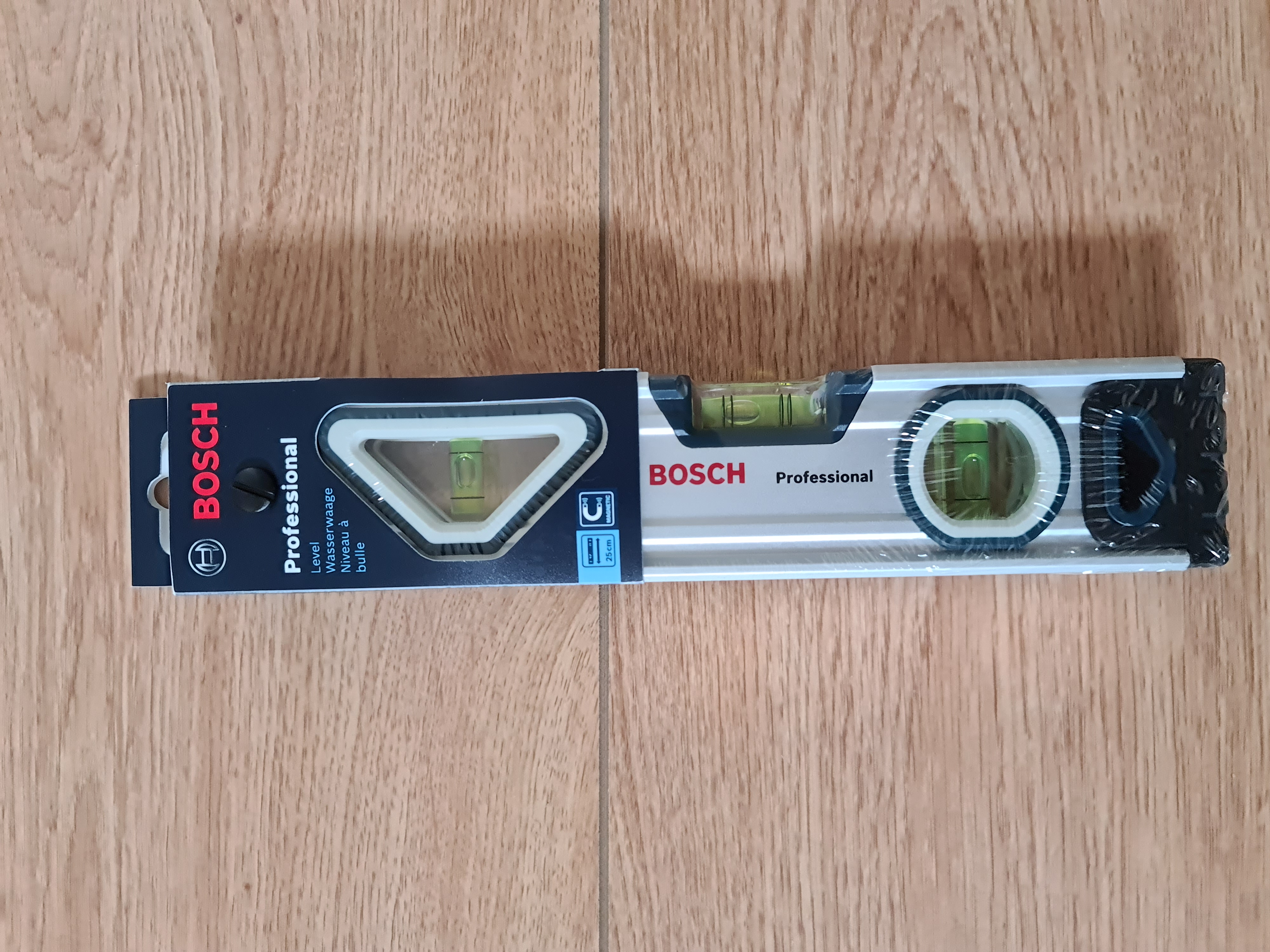 Bosch niveau à bulle aimanté 25 cm aluminium compact