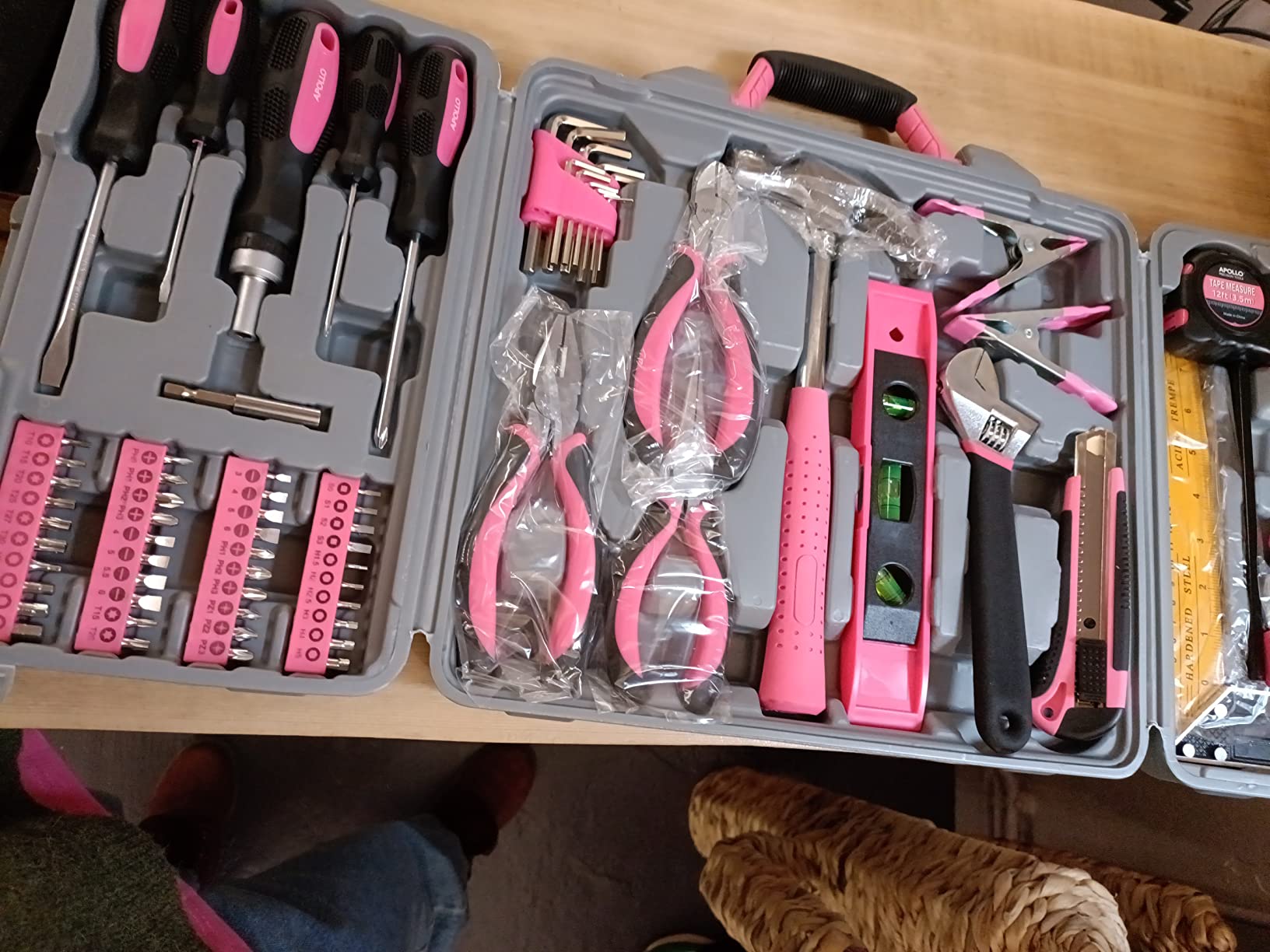 Hi-Spec Tool Kits boîte à outils 170 pièces rose maison