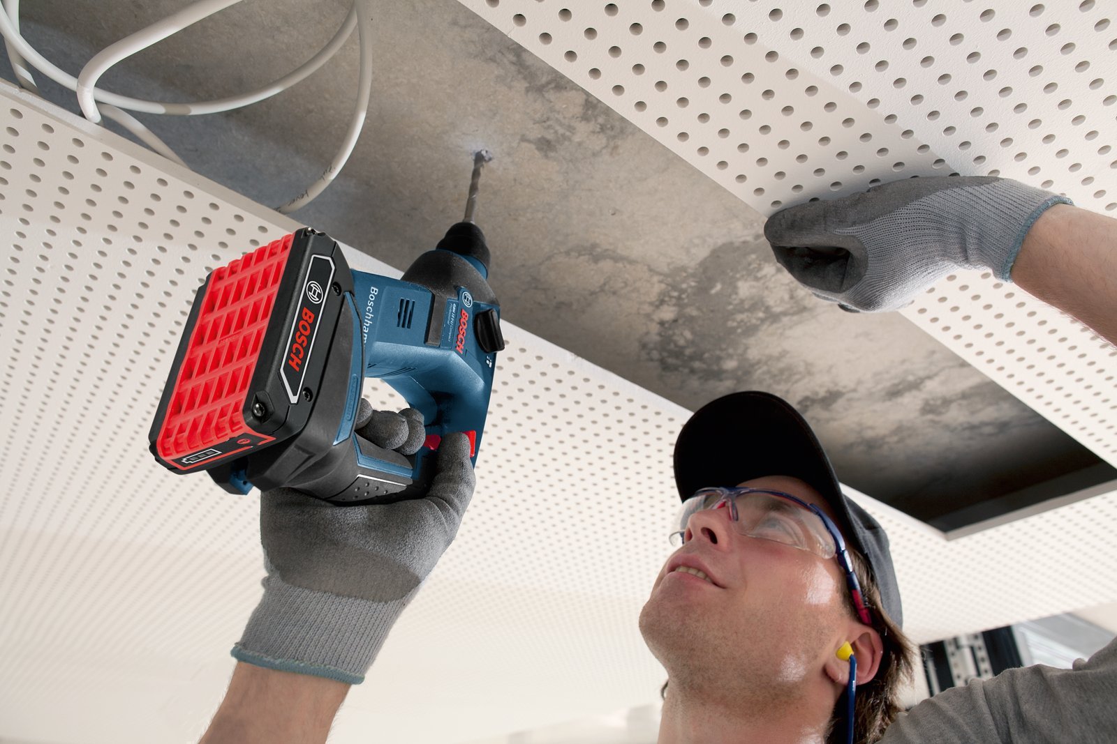 Bosch GBH 18 V-LI Perforateur SDS-plus 2 batteries