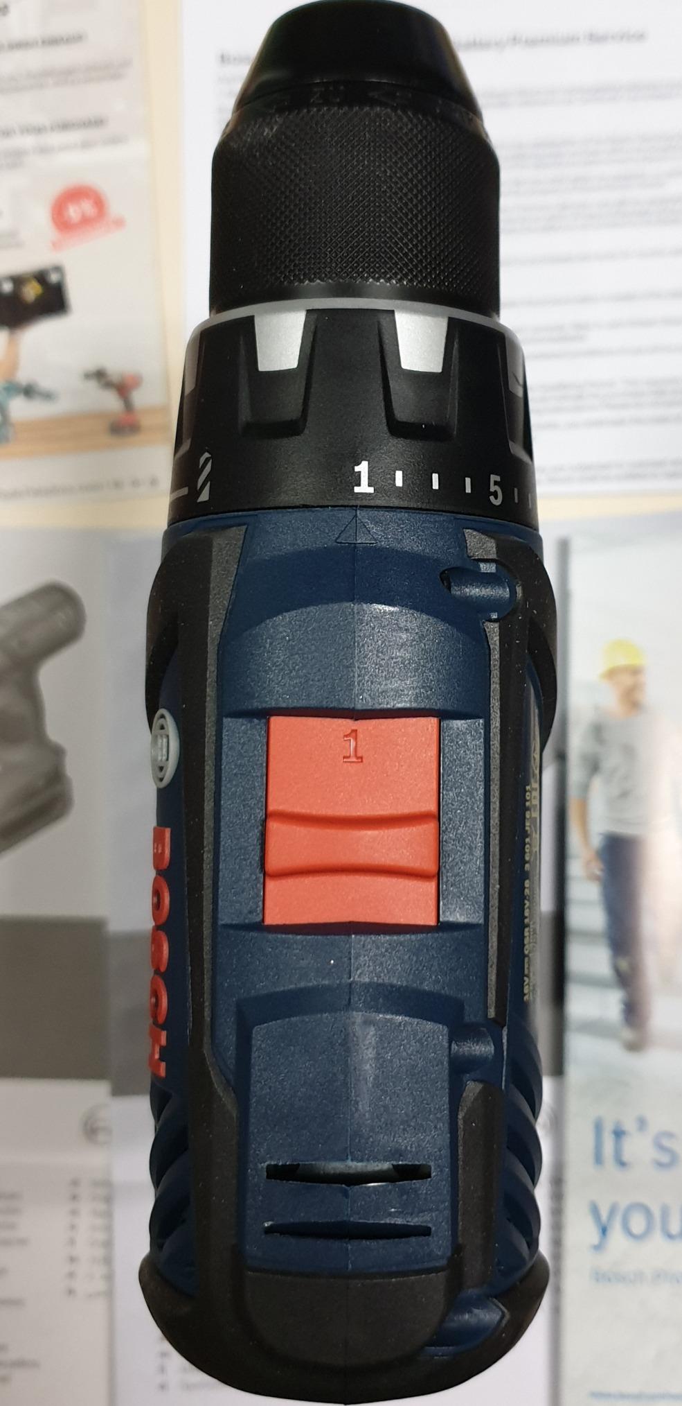 Bosch GSR 18V perceuse-visseuse sans fil 2 batteries