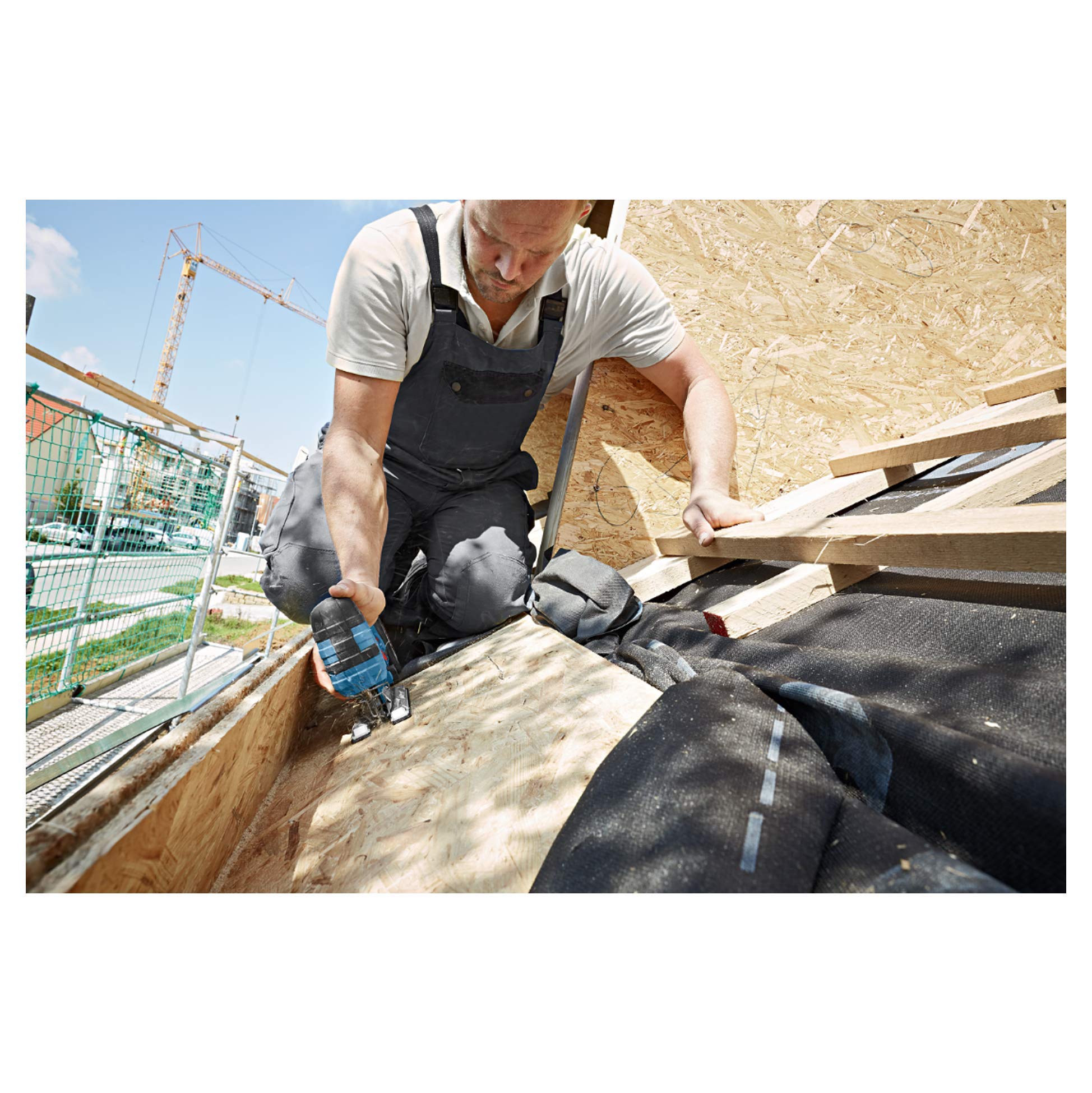 Bosch GST 18 V-LI S Scie Sauteuse Sans Fil 120 mm L-BOXX