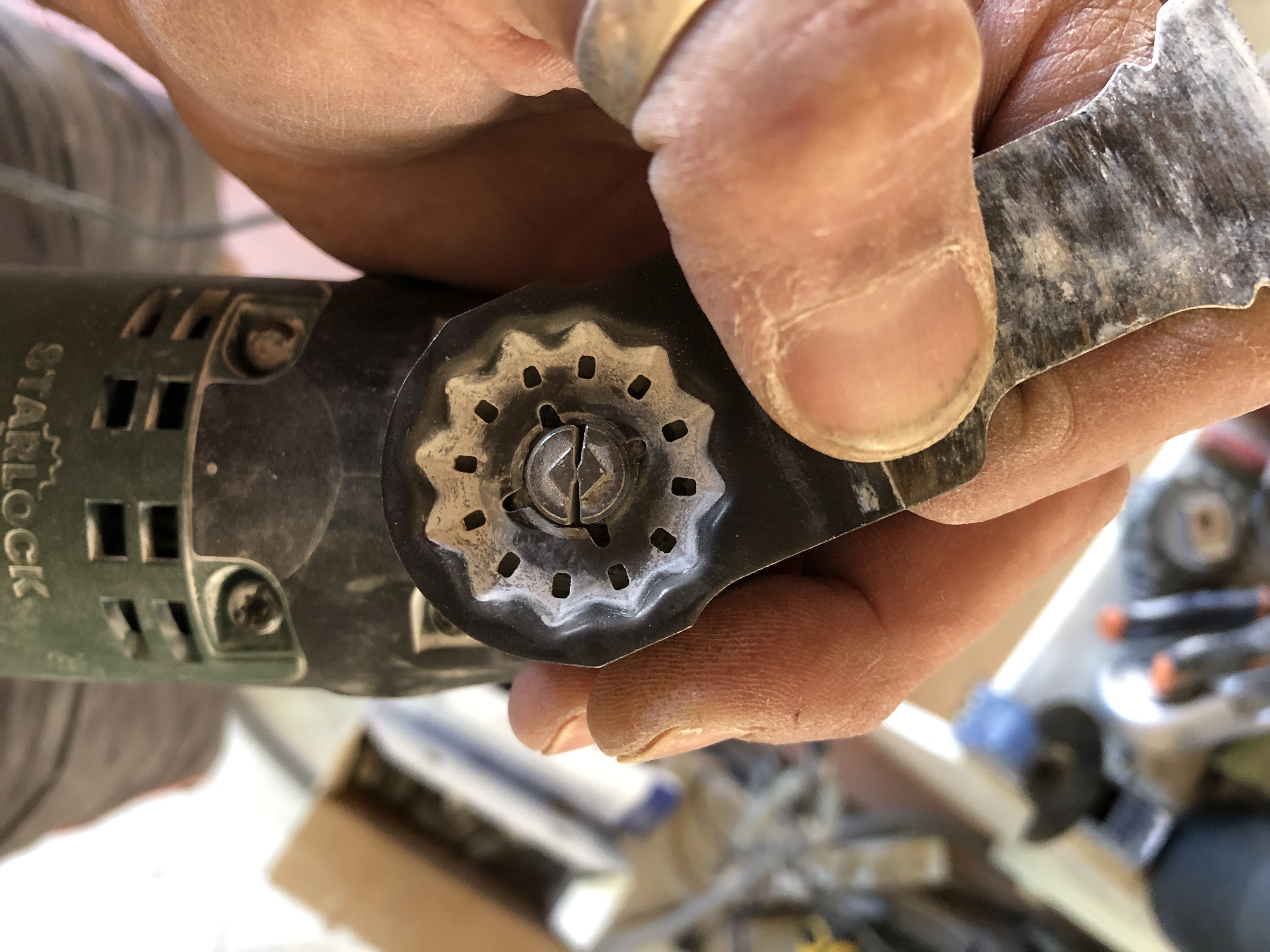 Bosch Starlock Best of Heavy Duty jeu 4 lames bois métal