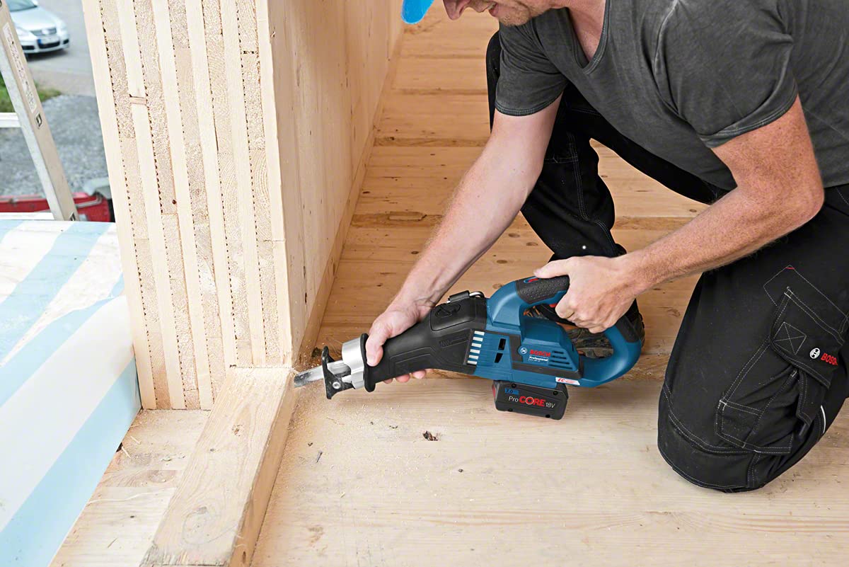 Bosch GSA 18V-32 scie sabre sans-fil coffret coupe 230 mm