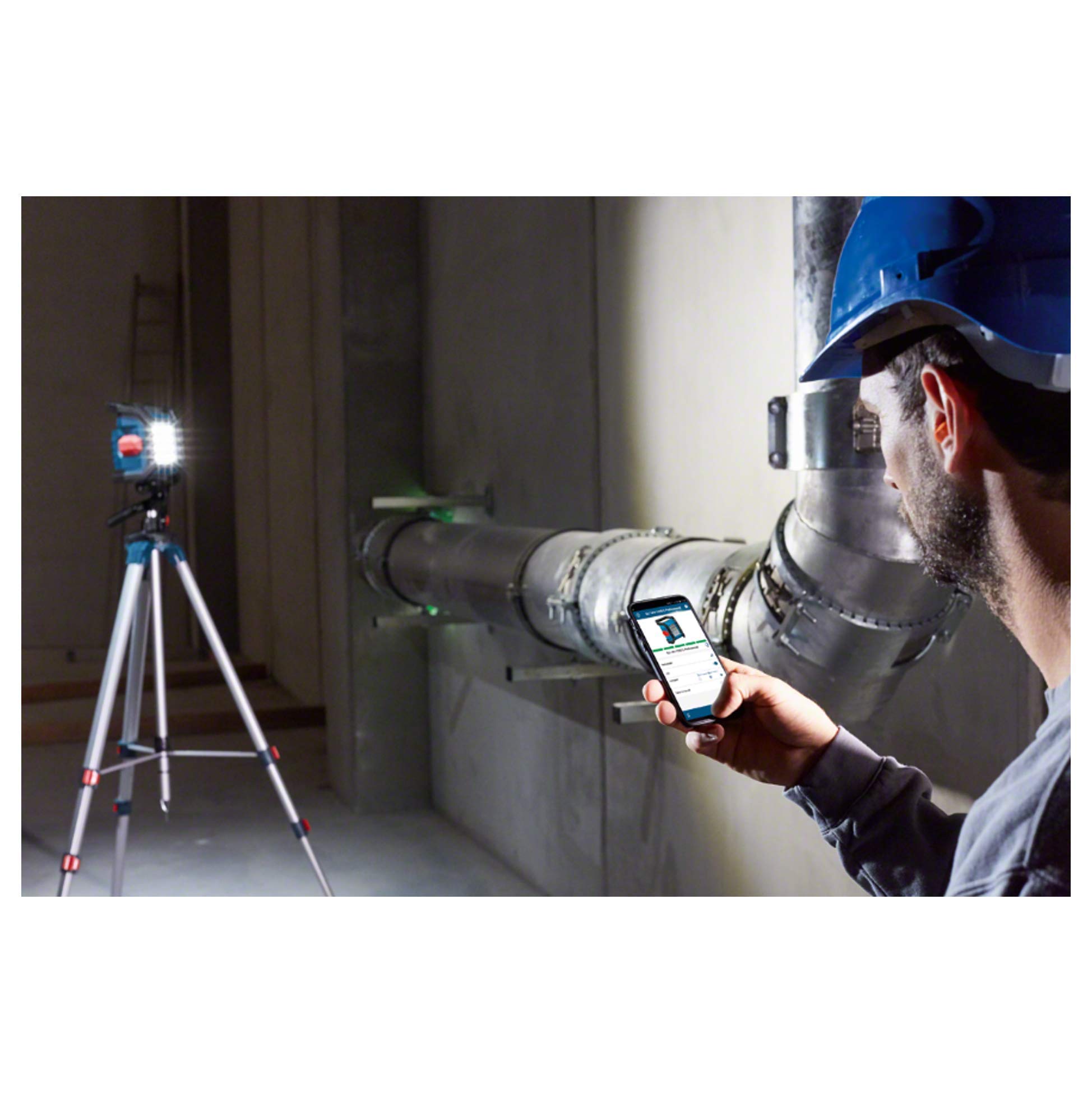 Bosch GLI 18V-1200 C projecteur chantier LED 1200 lm