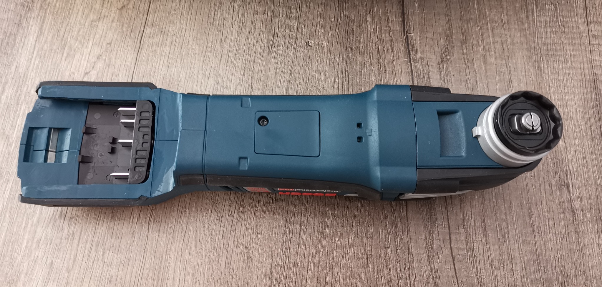 Bosch GOP 18V-28 Découpeur-Ponceur Sans Fil StarlockPlus